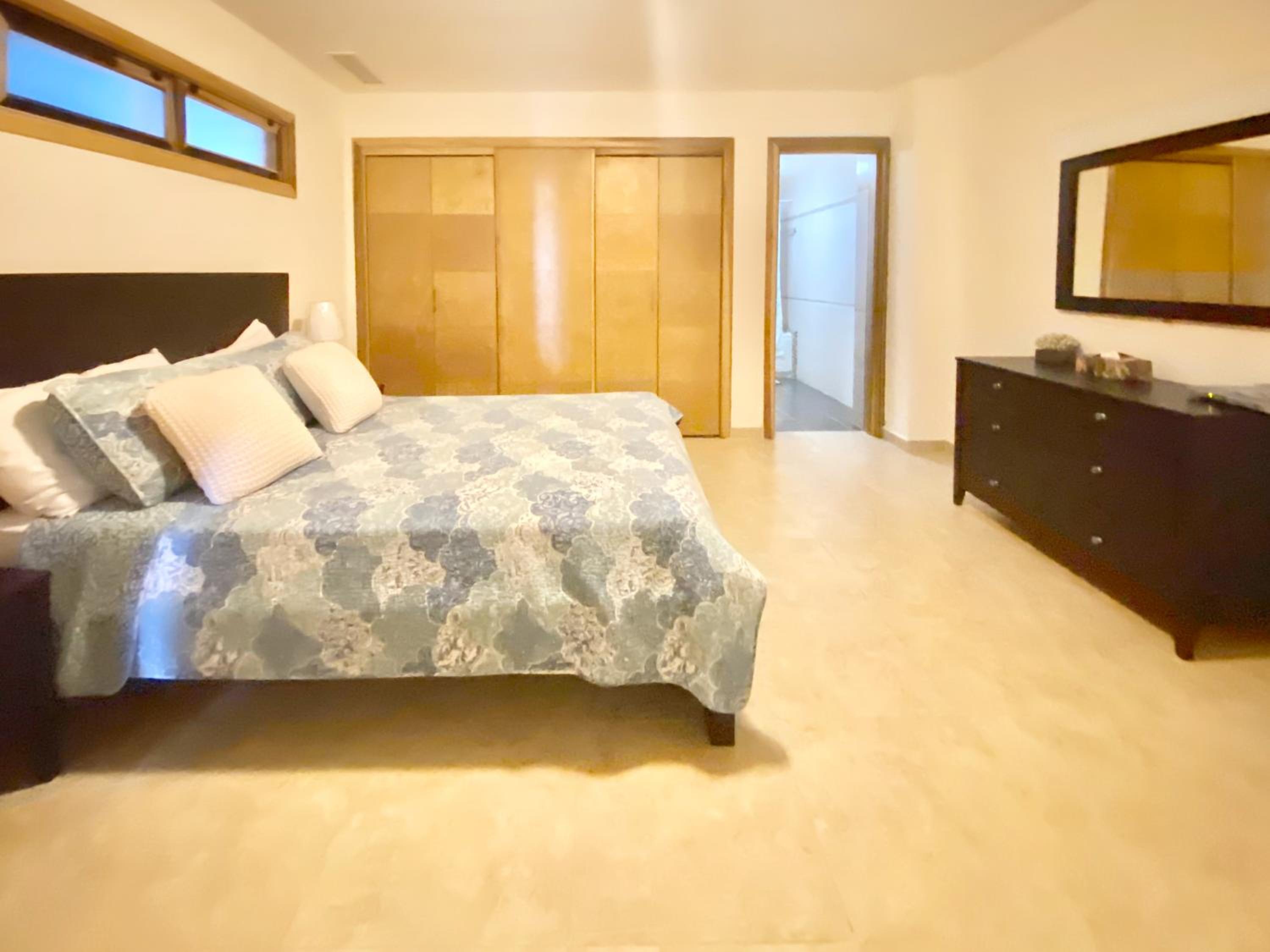 Apartment - Photo 19