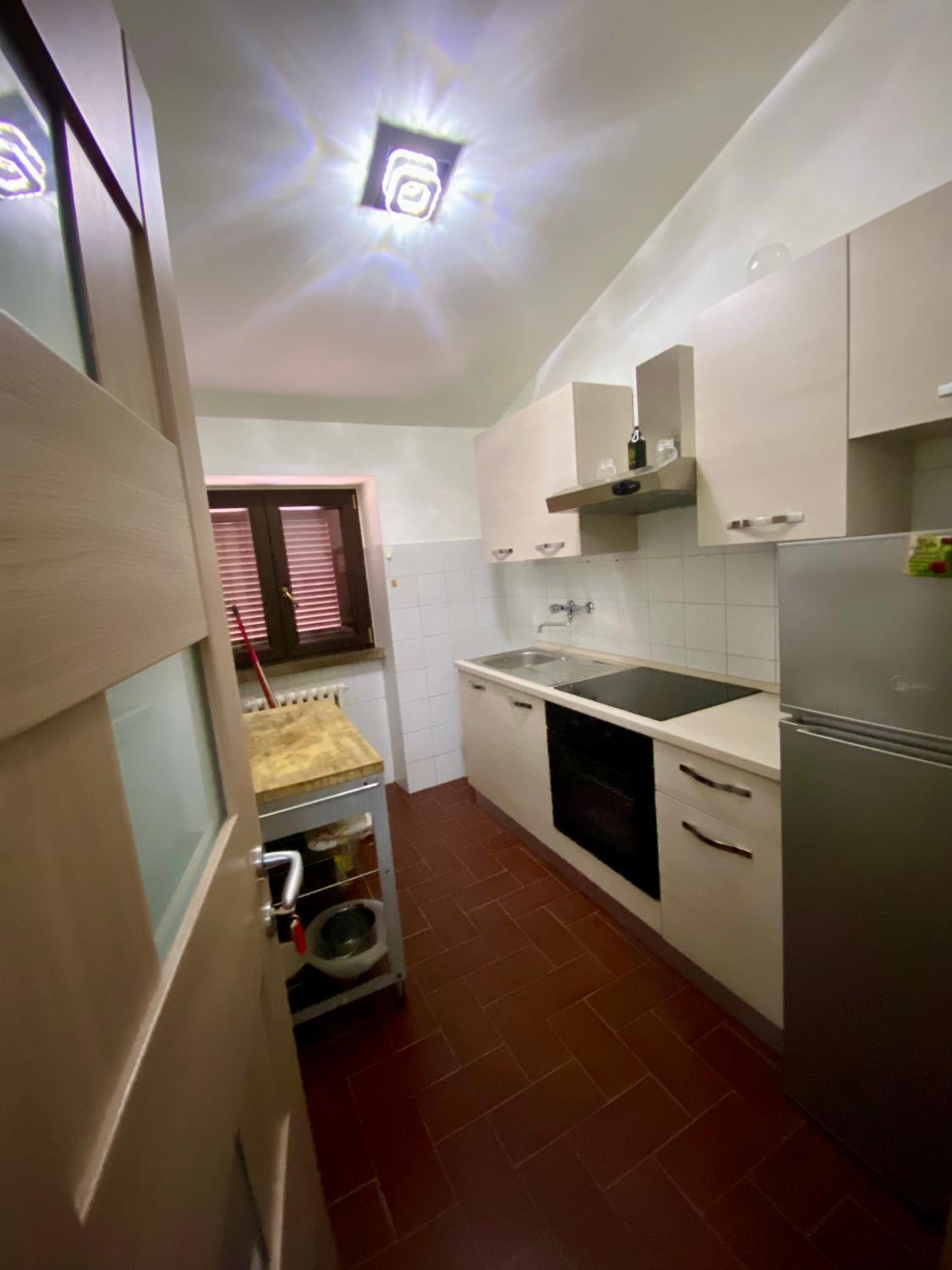 Penthouse Apartment - Photo 3