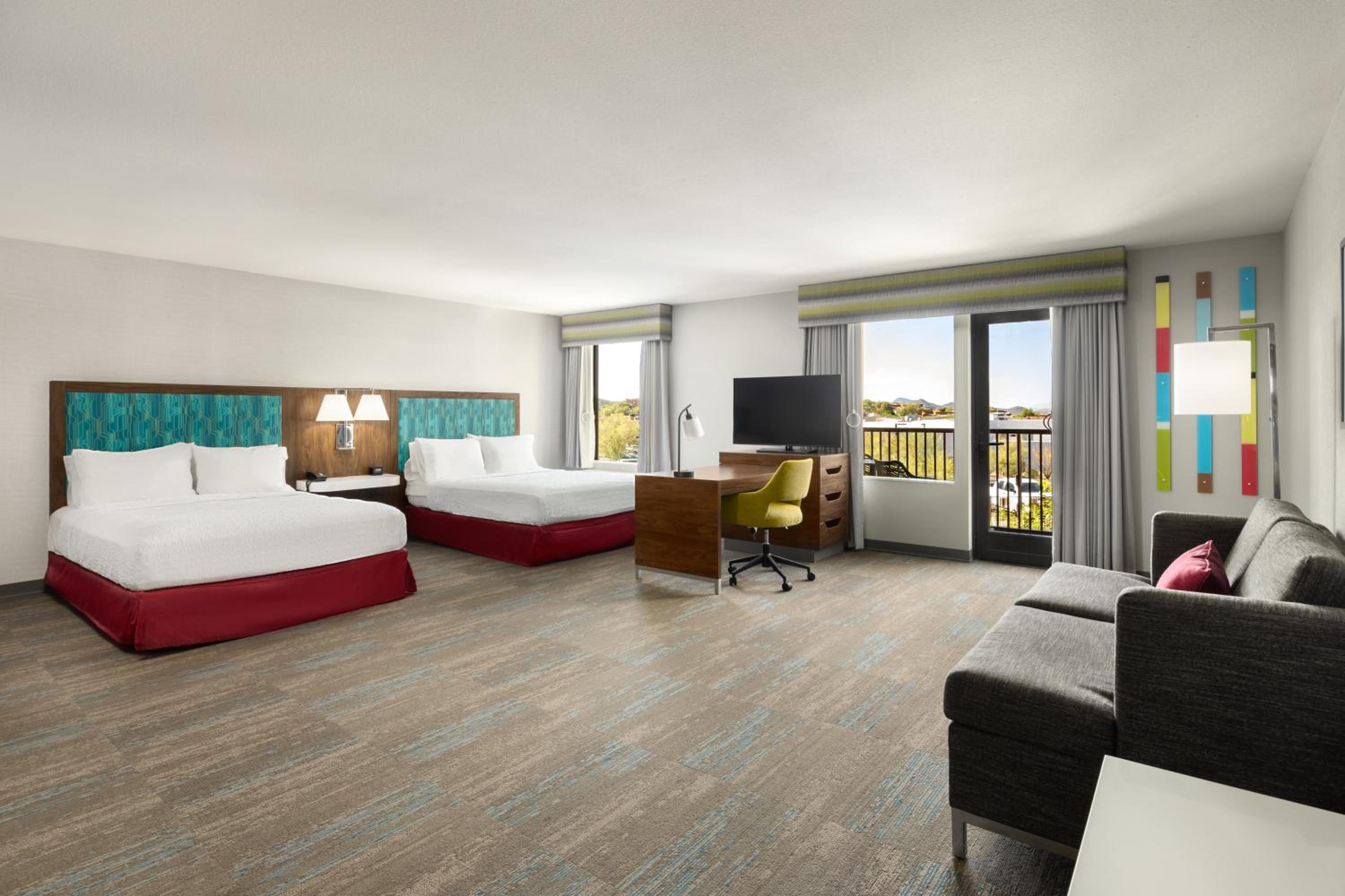 Queen Suite with Two Queen Beds and Balcony - Non-Smoking - Photo 1