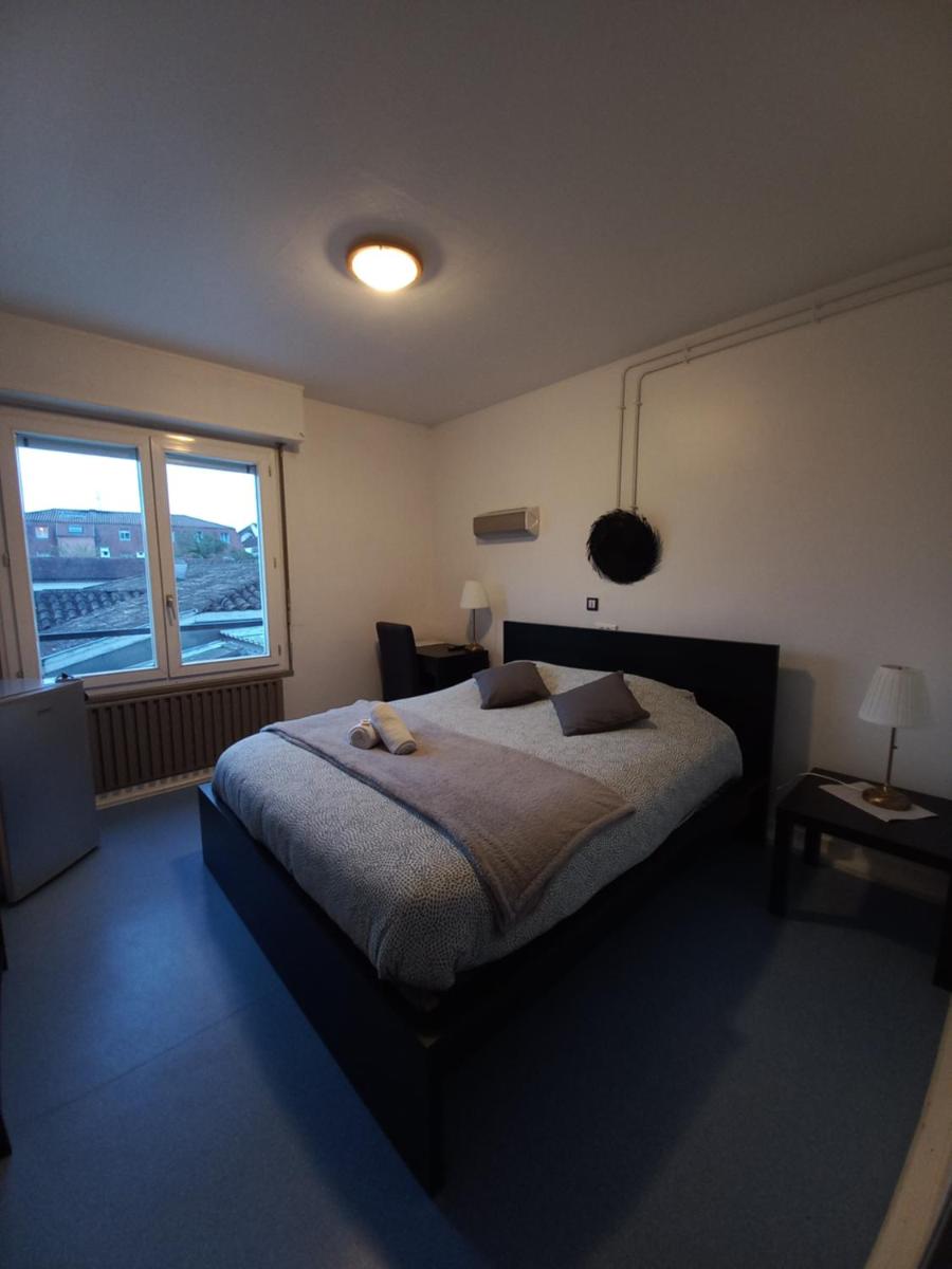 Double Room with Private Bathroom photo 2