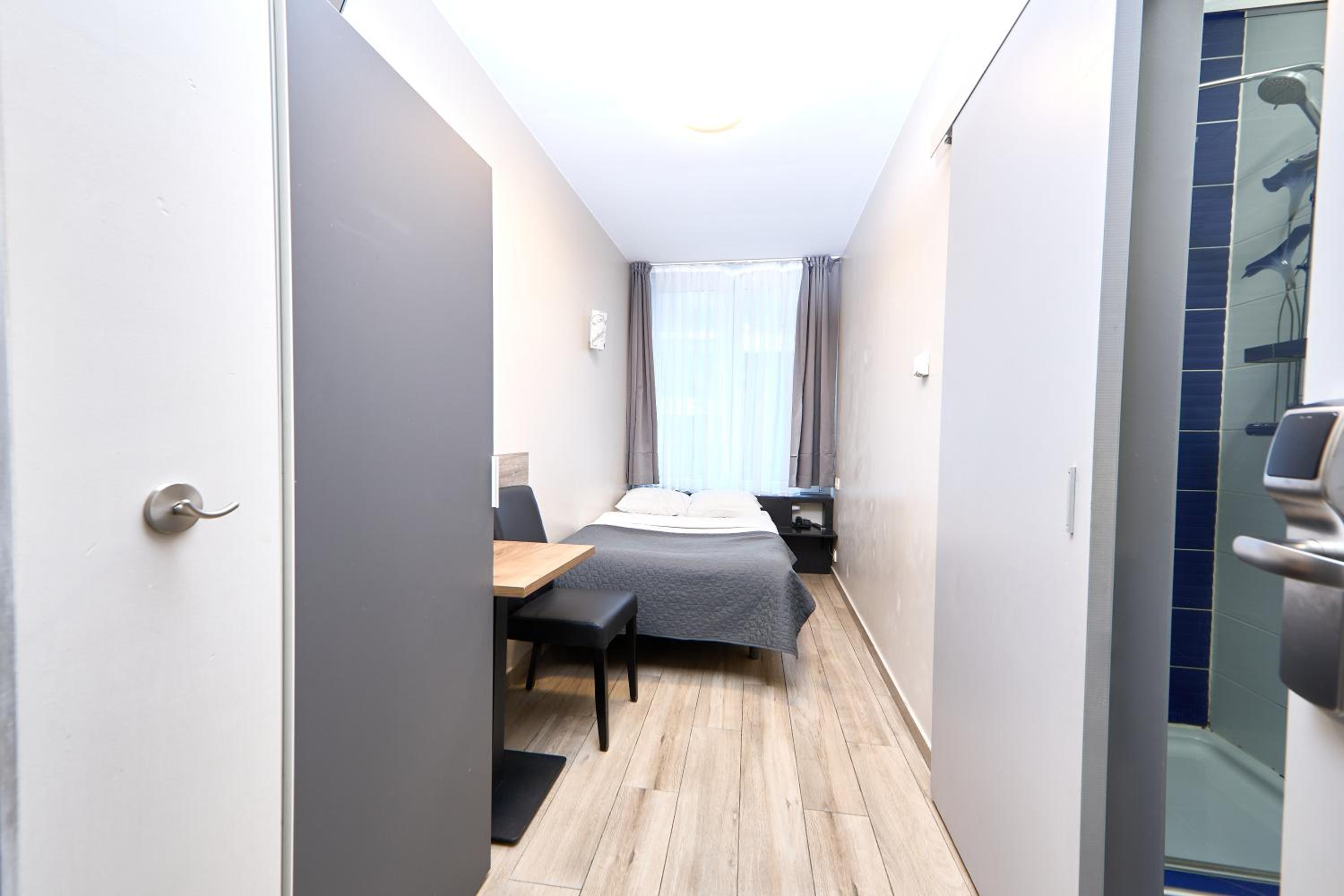 Single Room photo 2