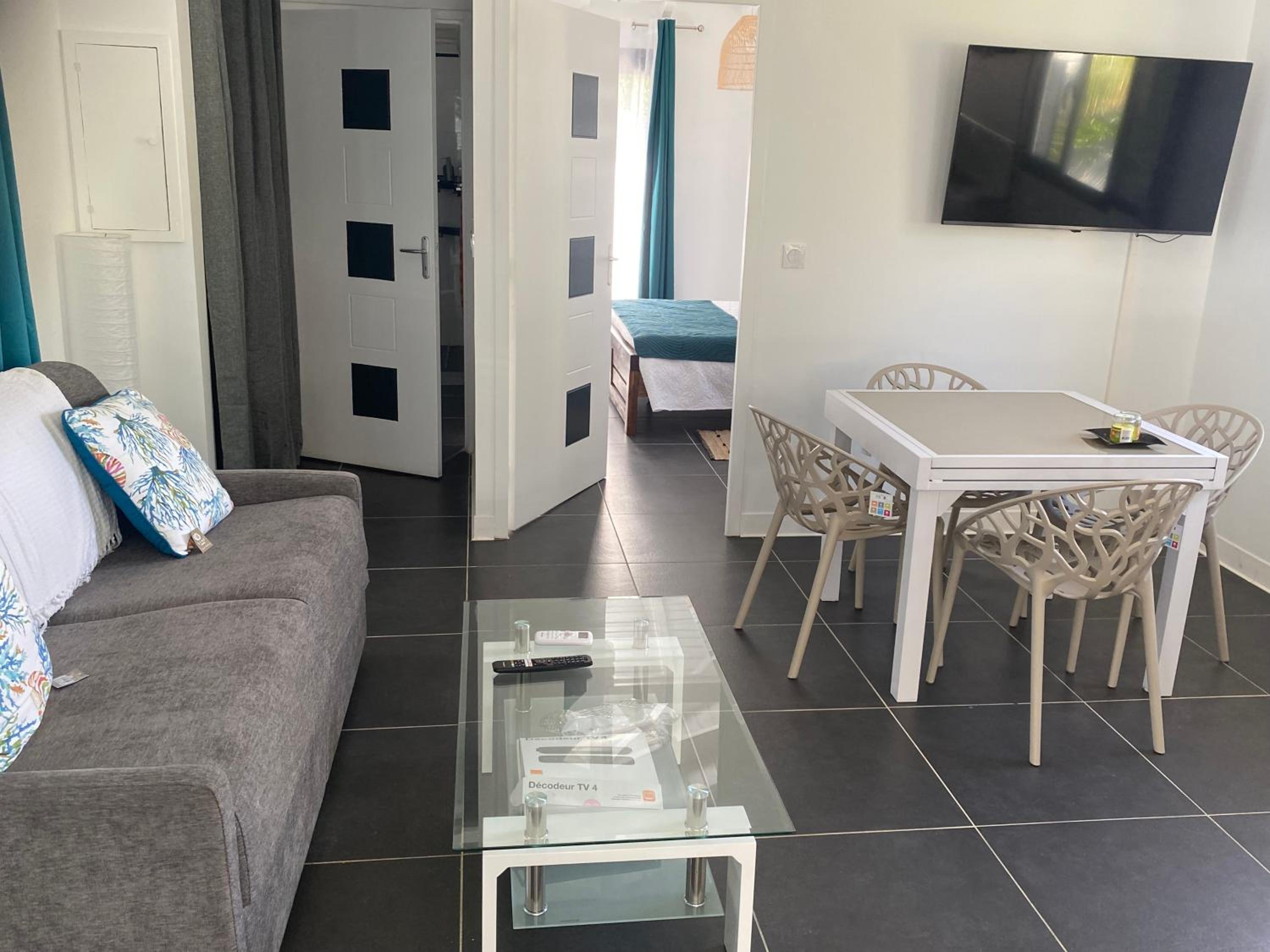 One-Bedroom Villa photo 2