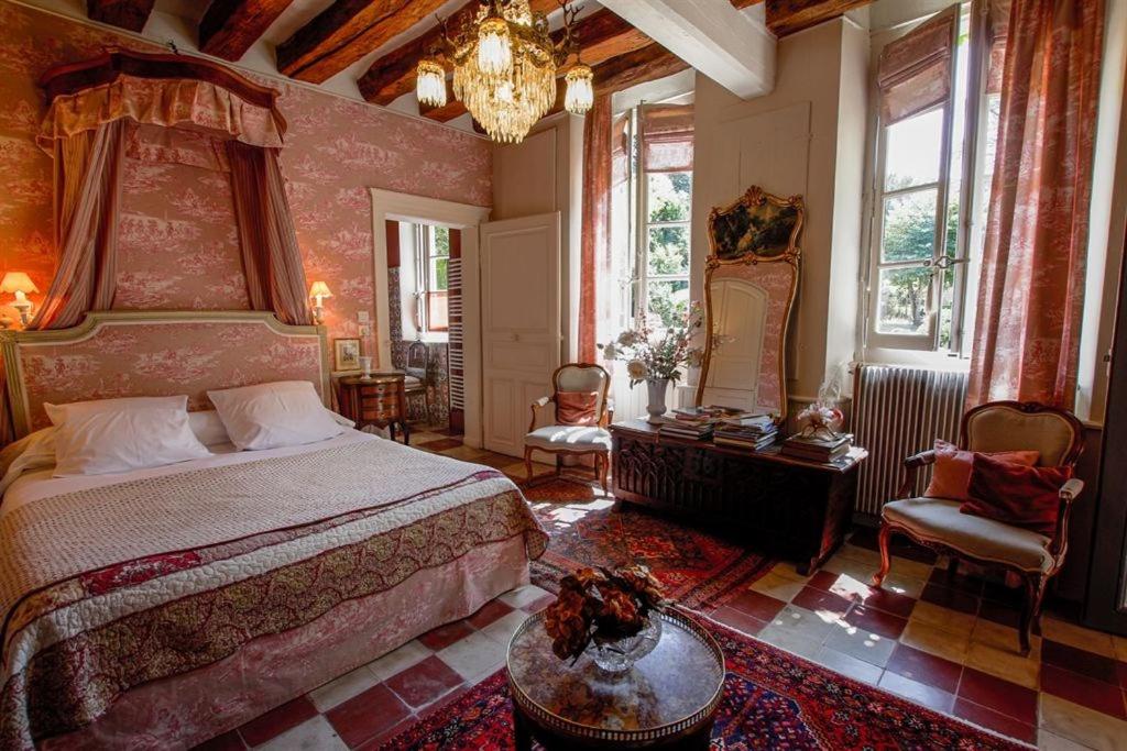 Deluxe Double Room with Bath photo 2