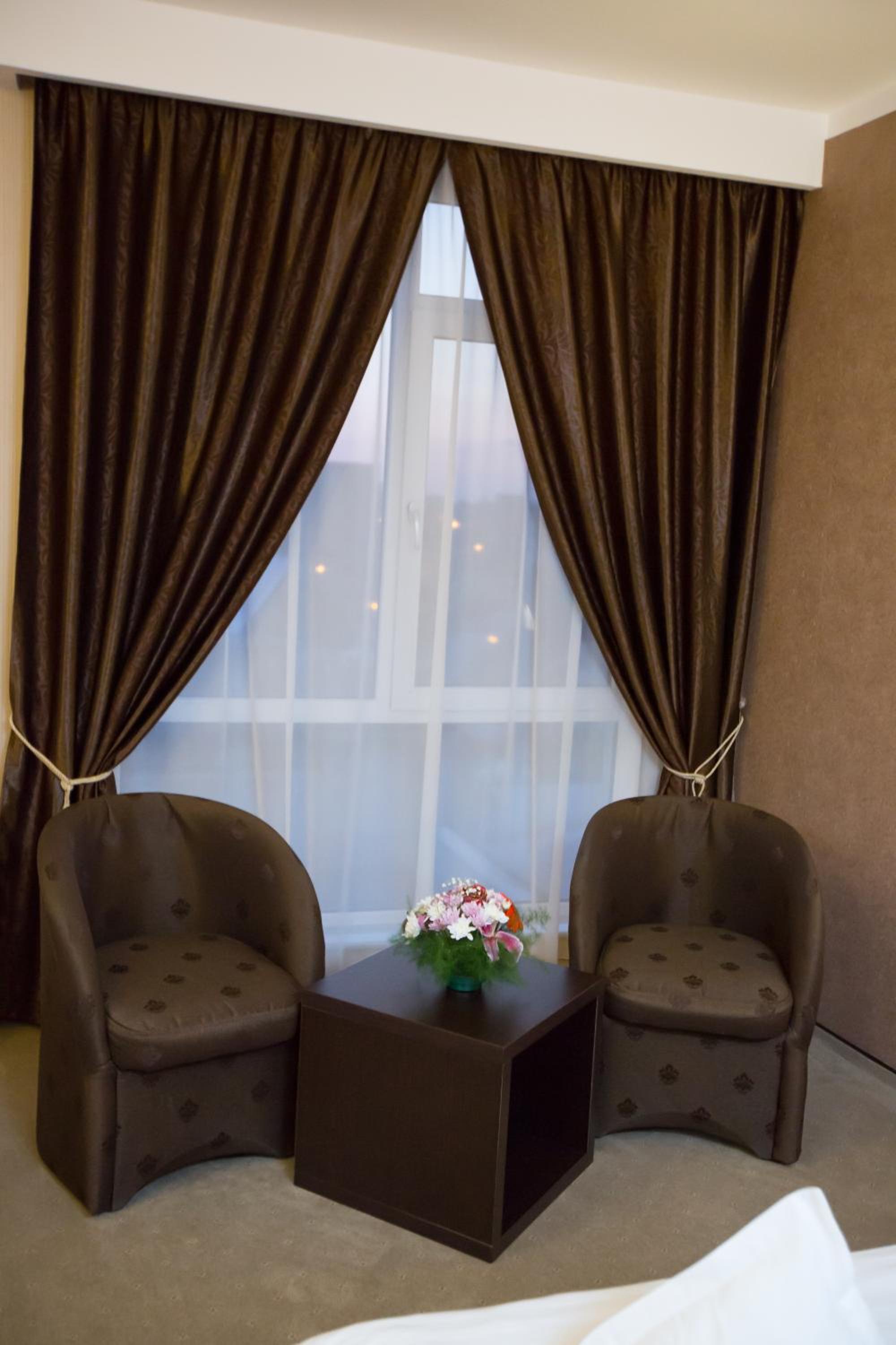 Business Suite photo 1