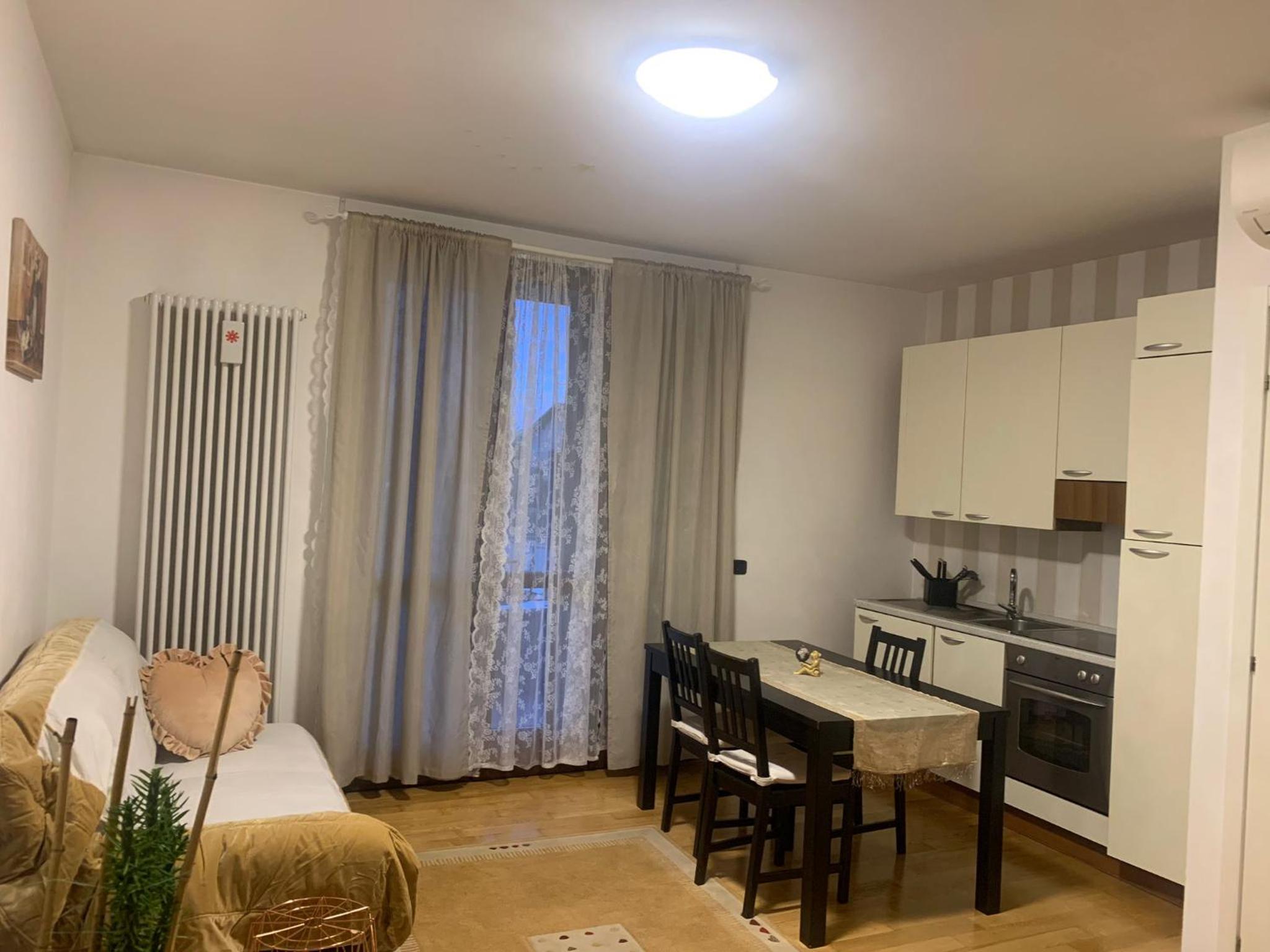 One-Bedroom Apartment photo 1