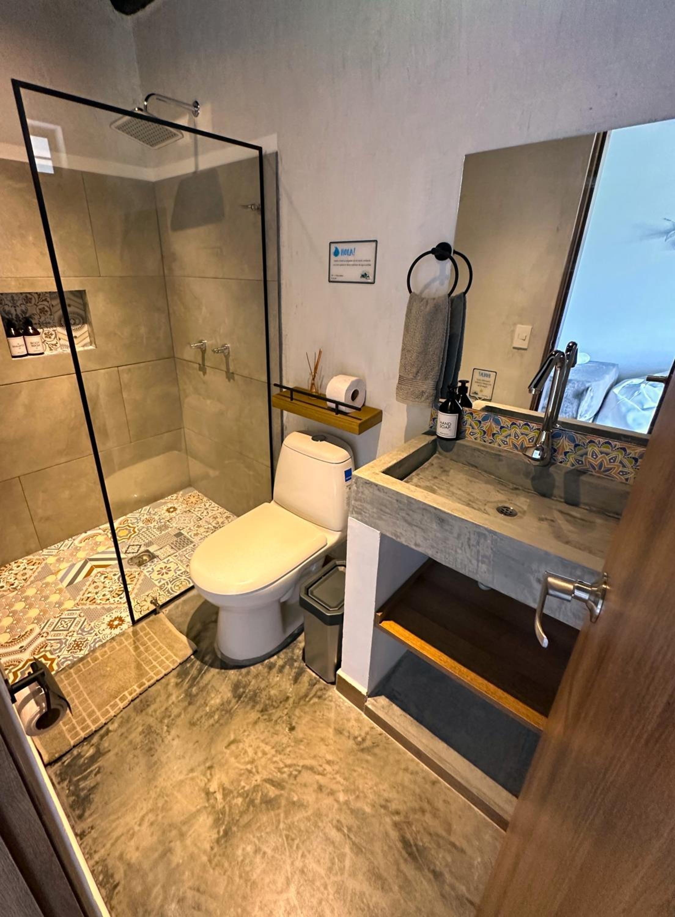 Triple Room with Air Conditioning photo 3