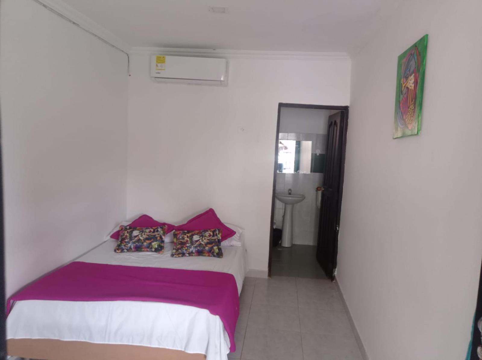 Double Room With Private Bathroom photo 1