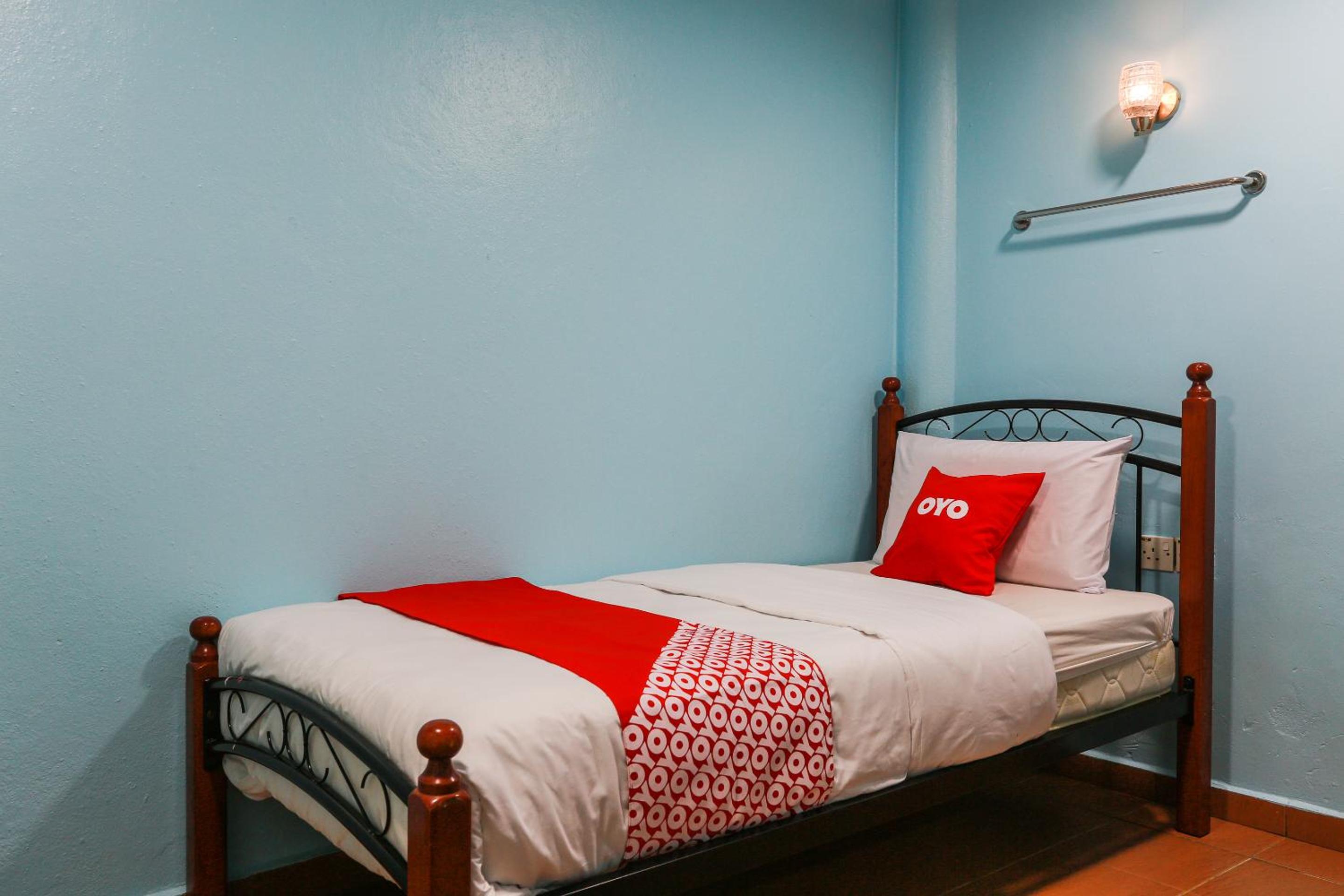 Deluxe Single Room - Photo 3