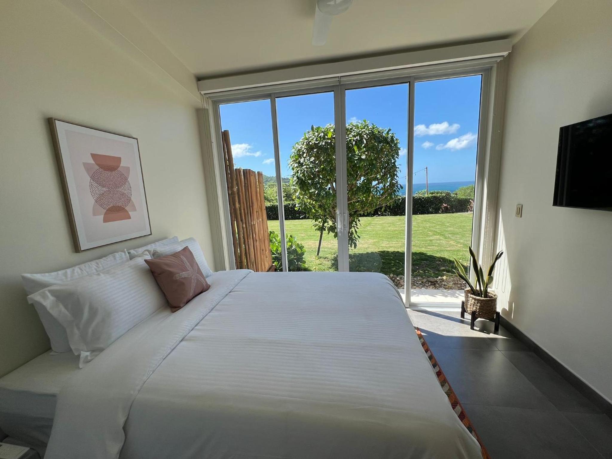 Queen Suite with Sea View photo 2