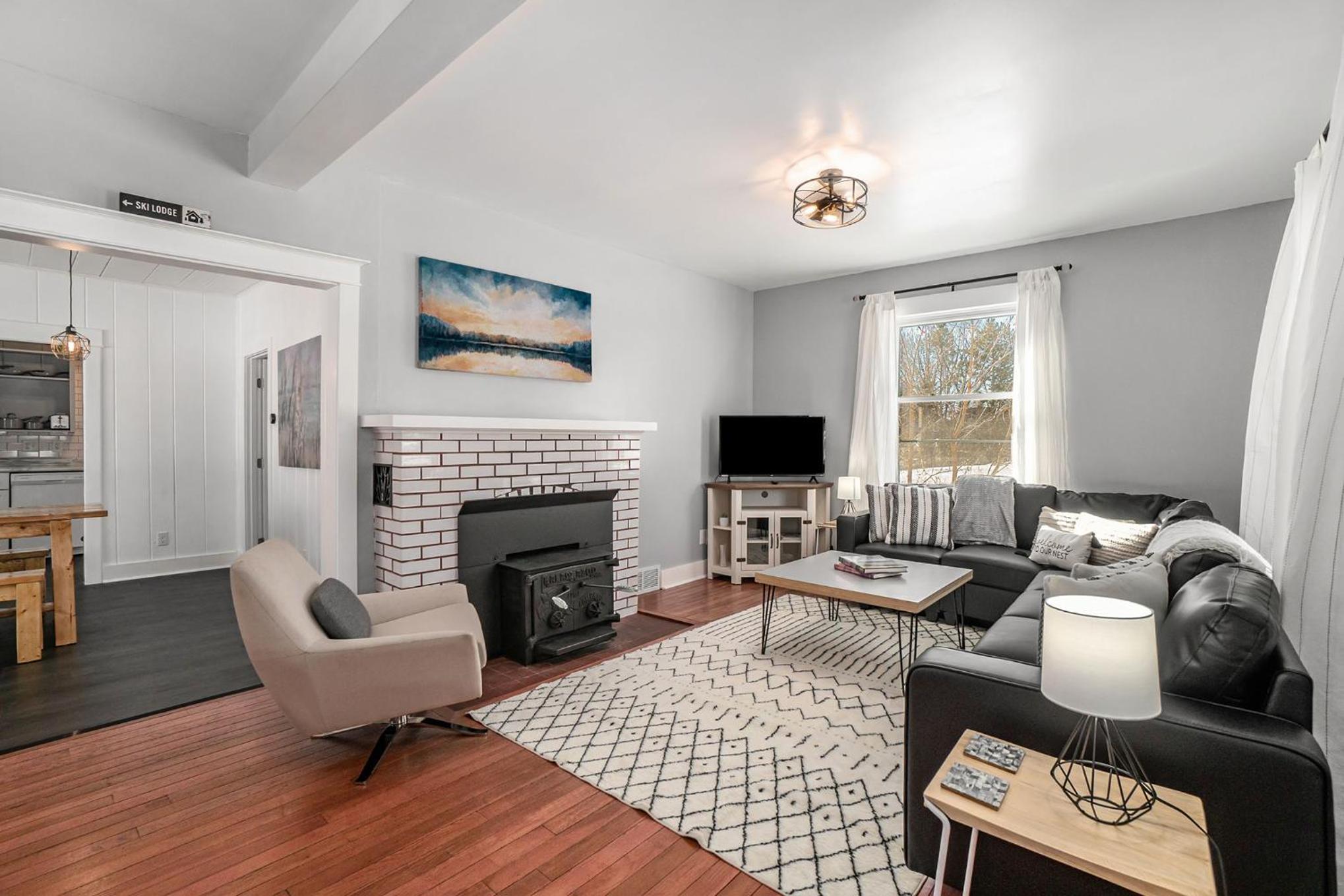 Four-Bedroom House photo 1