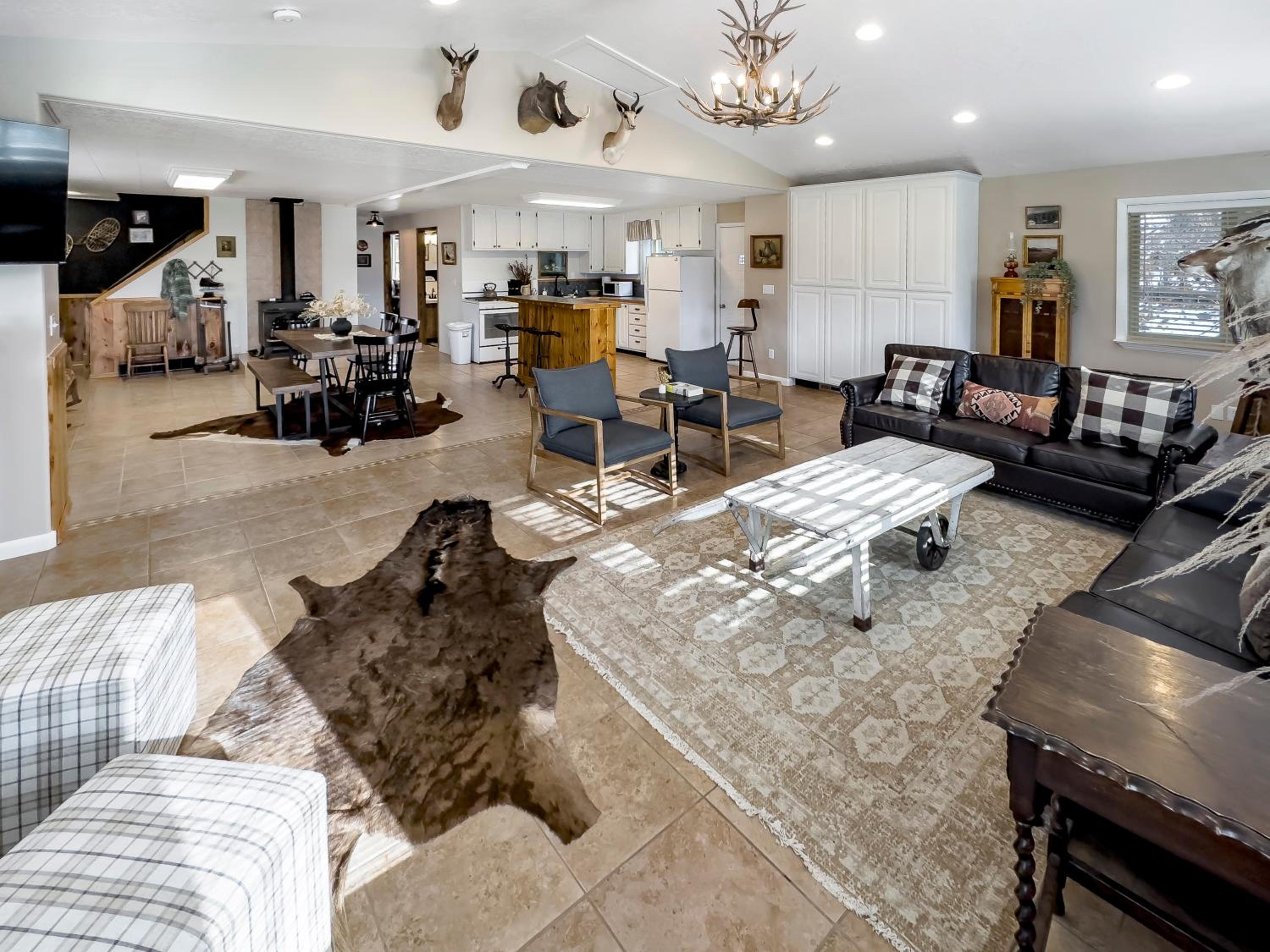 Four-Bedroom House photo 1