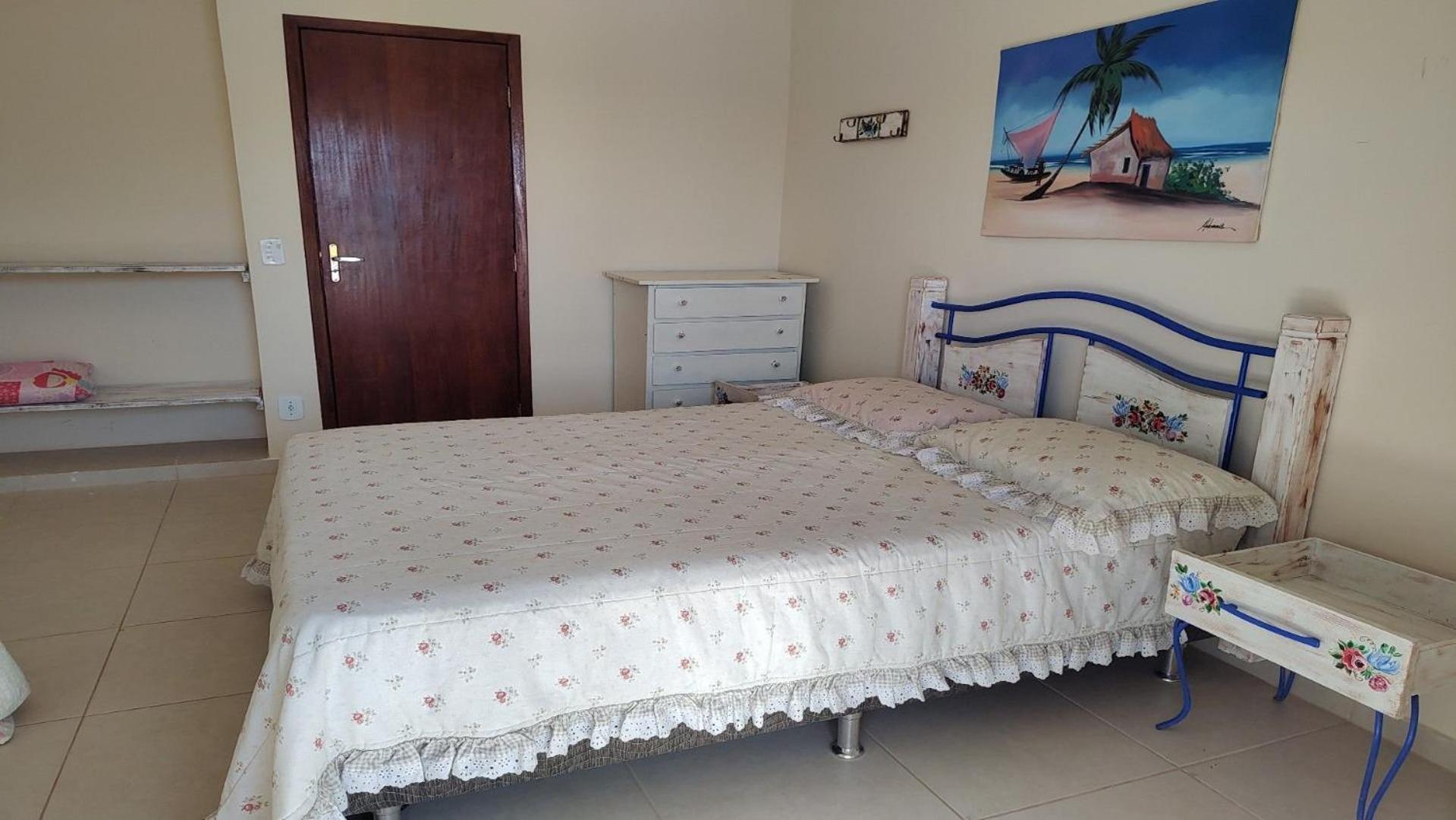 Four-Bedroom House photo 1