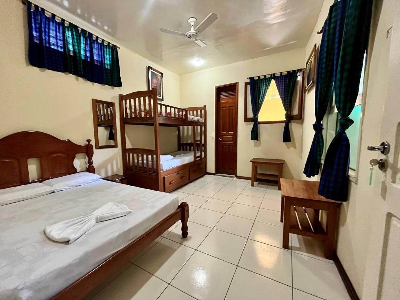 Family Suite photo 2