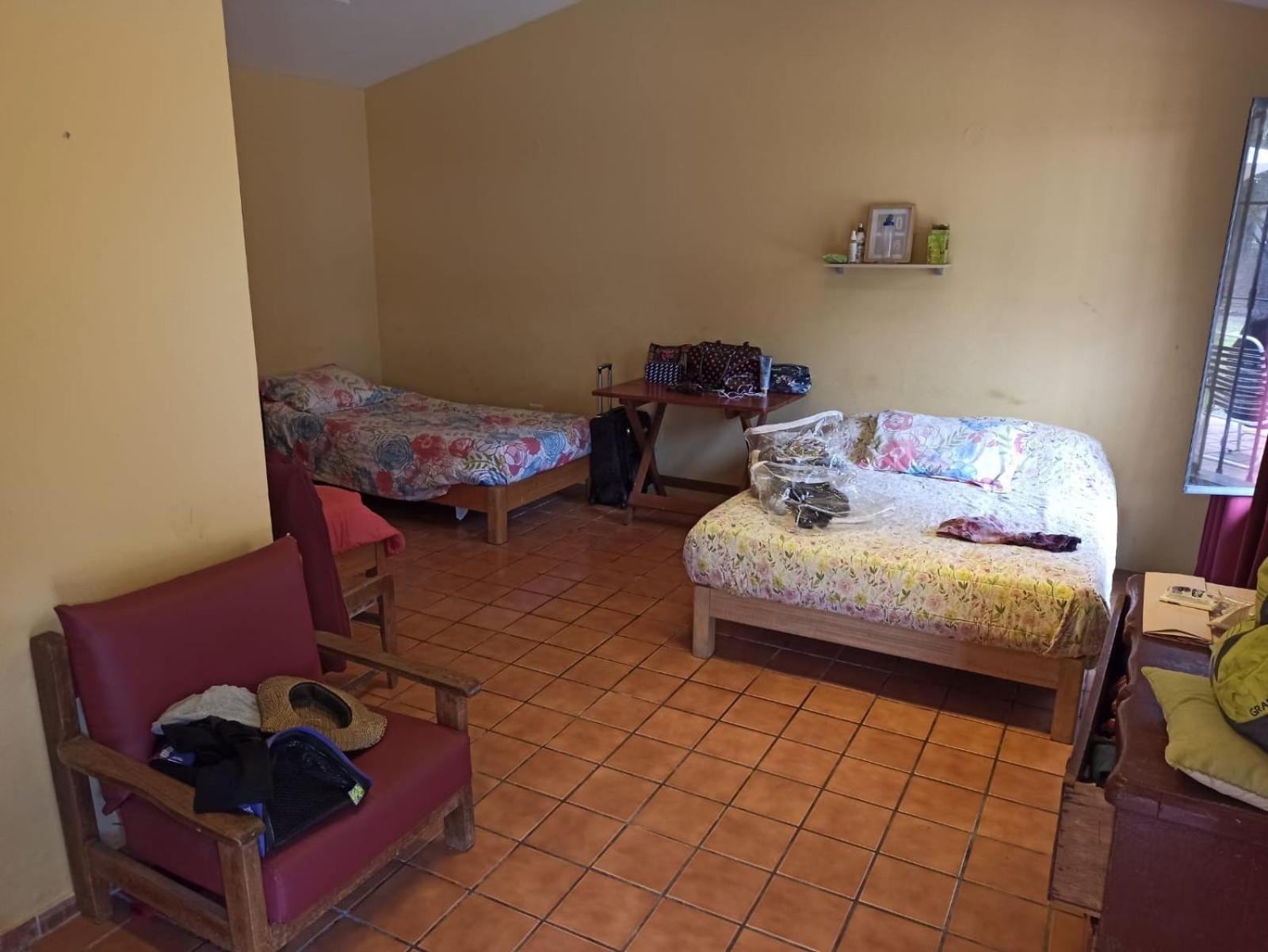 One-Bedroom House photo 2