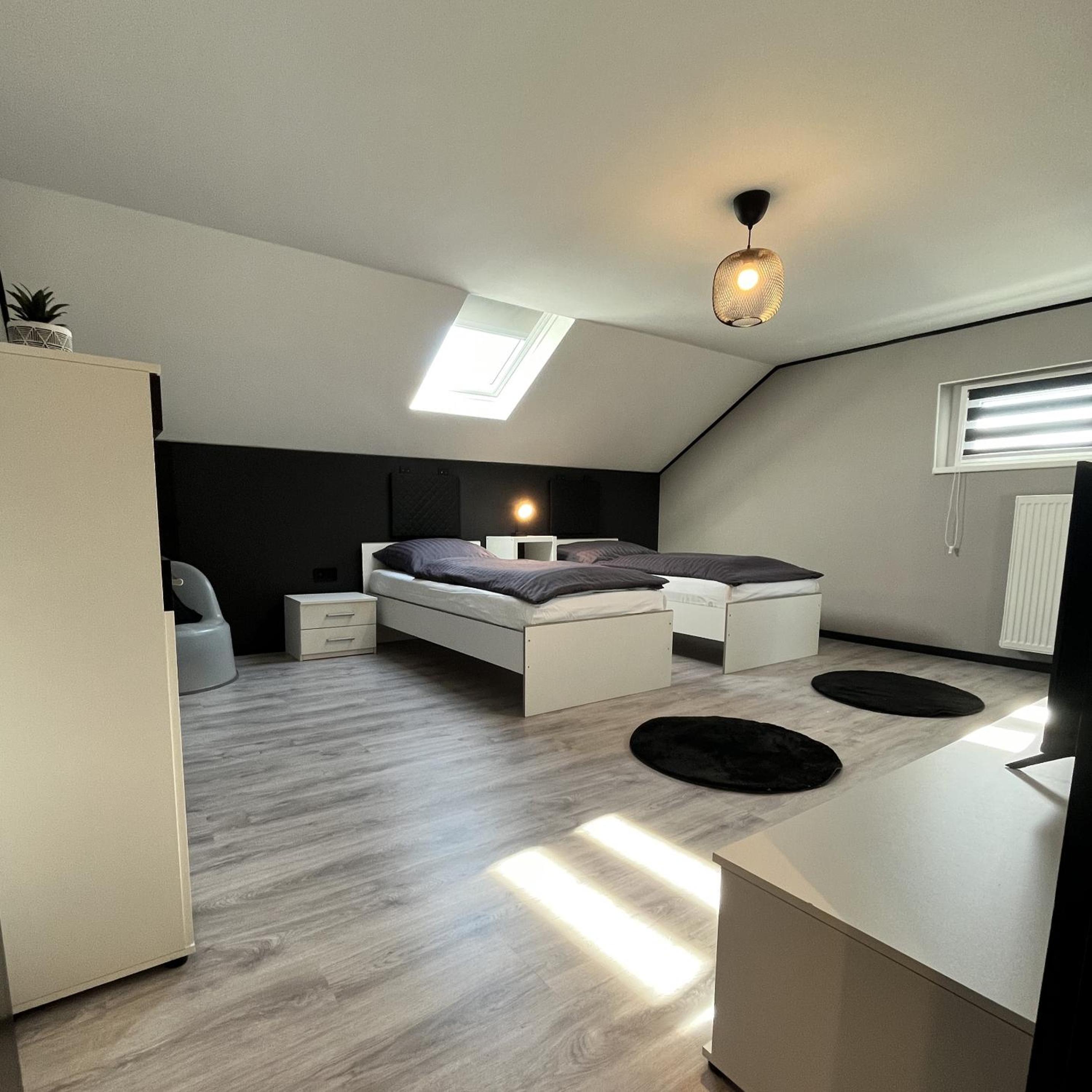 Three-Bedroom House photo 3