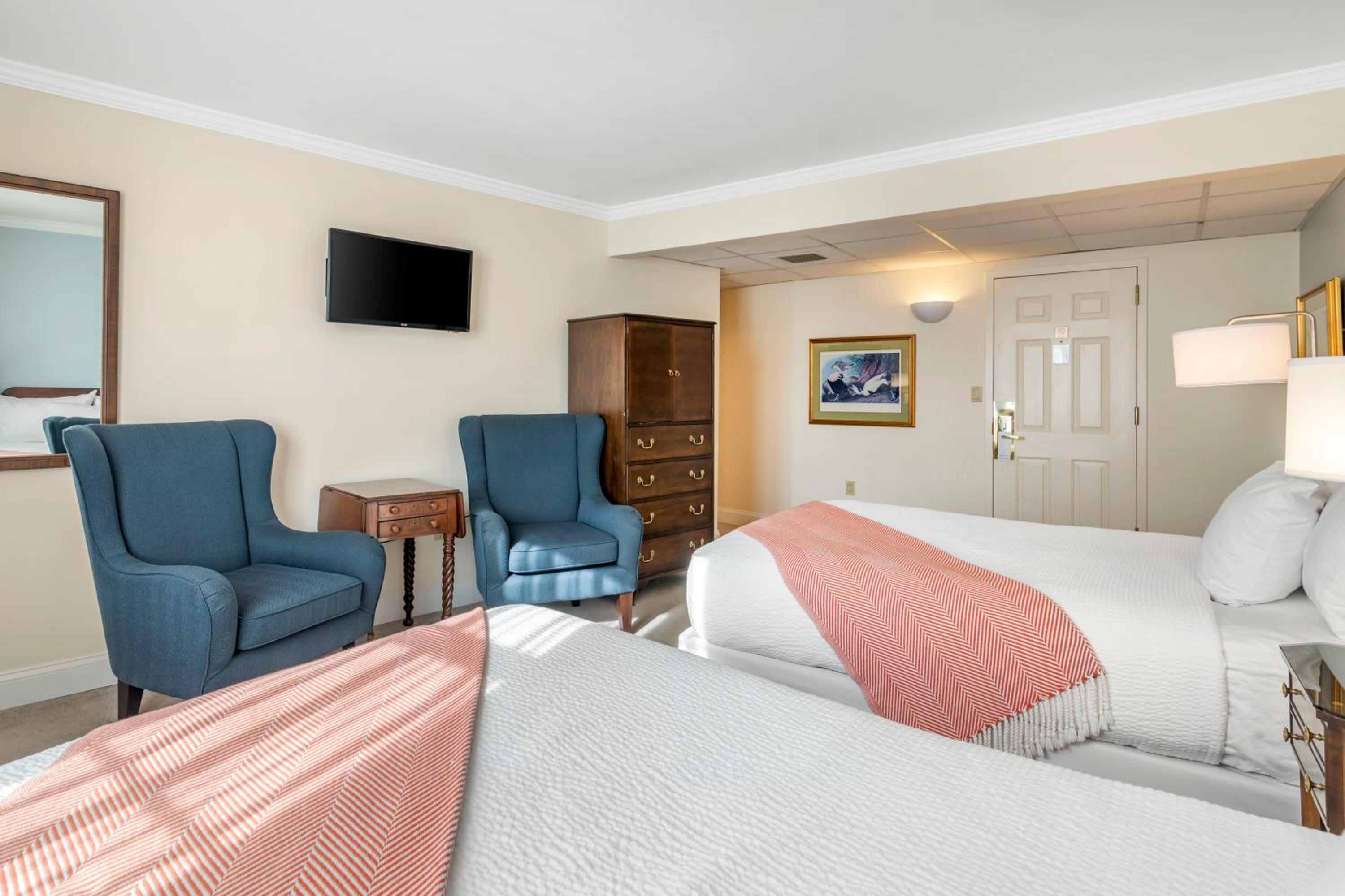 Double Room with Two Double Beds - Photo 6