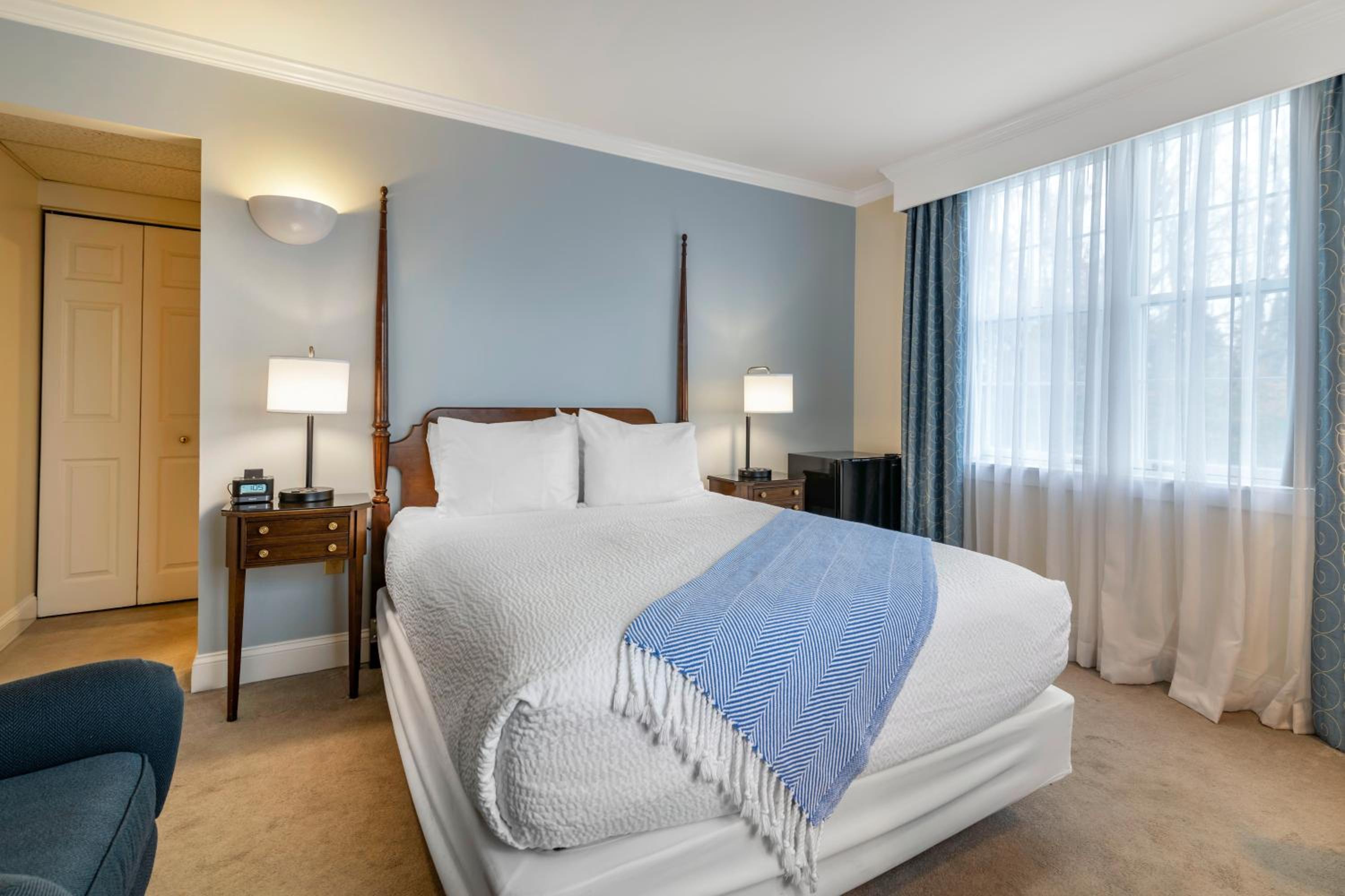 Queen Room - Photo 1