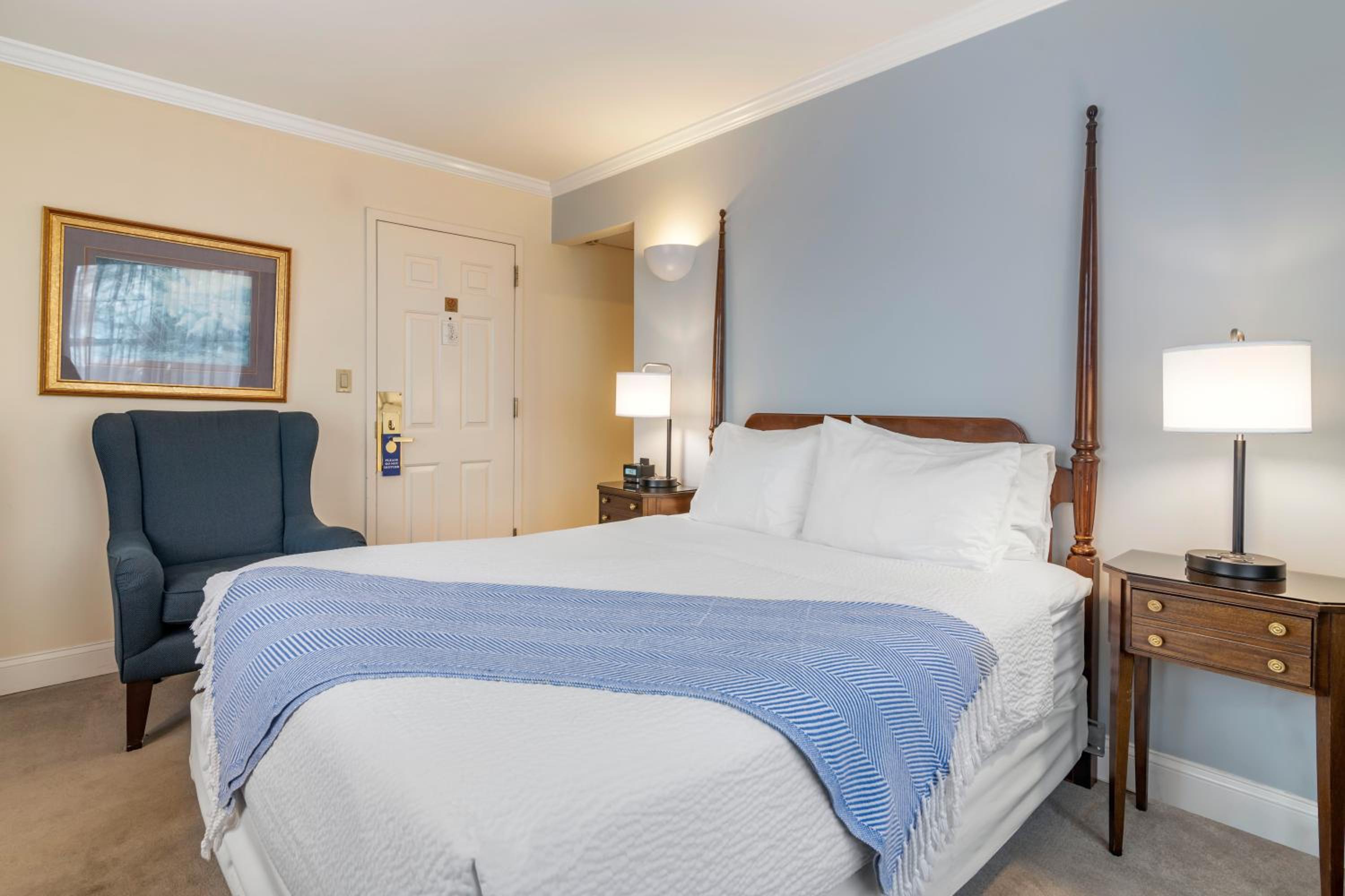 Queen Room - Photo 2