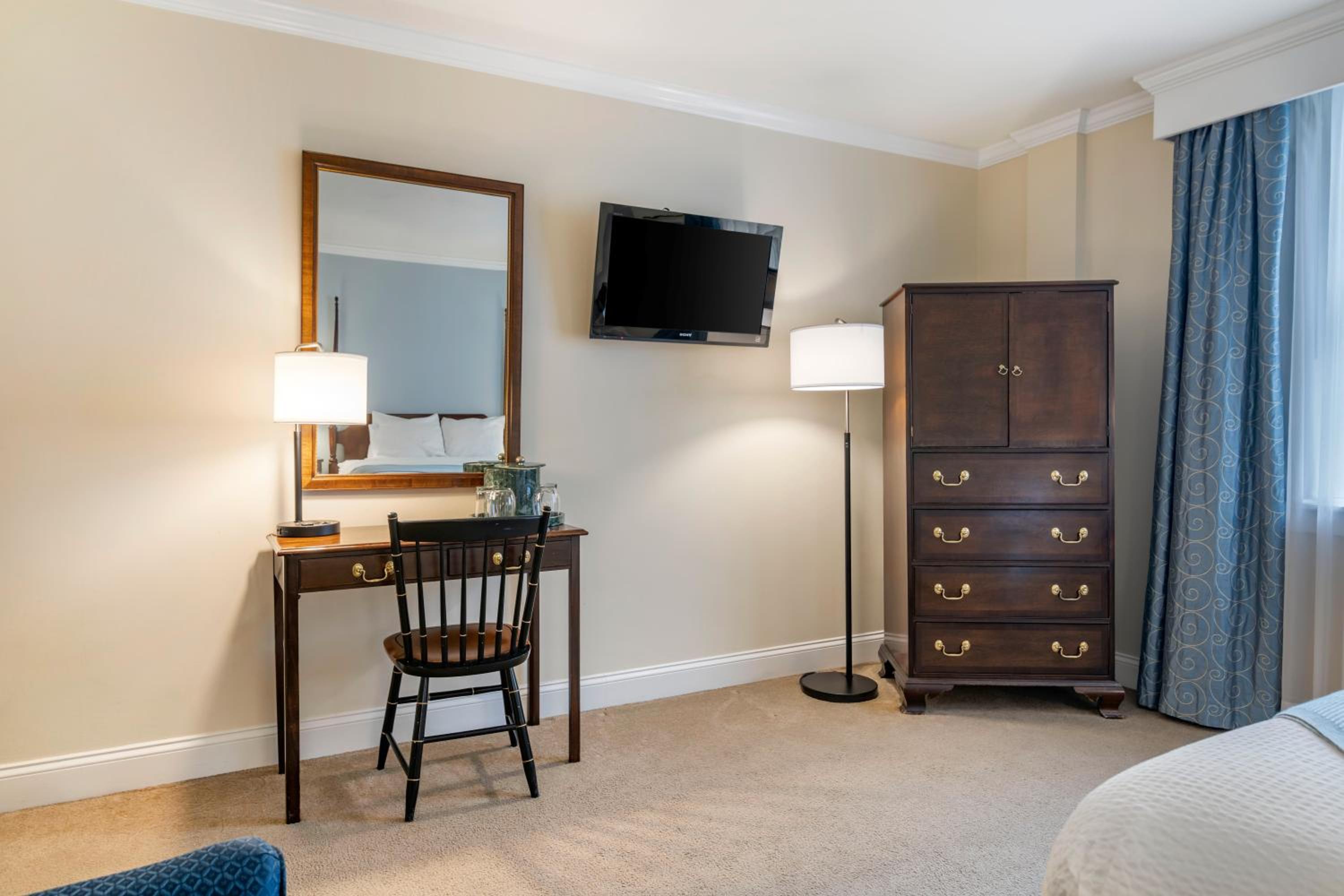 Double Room with Two Double Beds - Photo 4