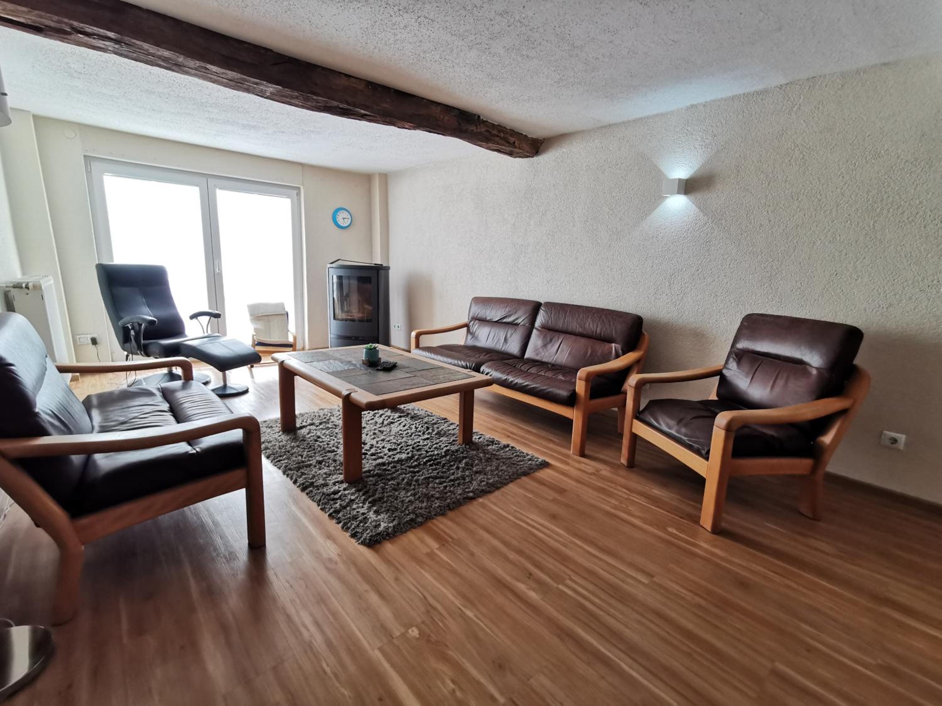 One-Bedroom Apartment photo 2