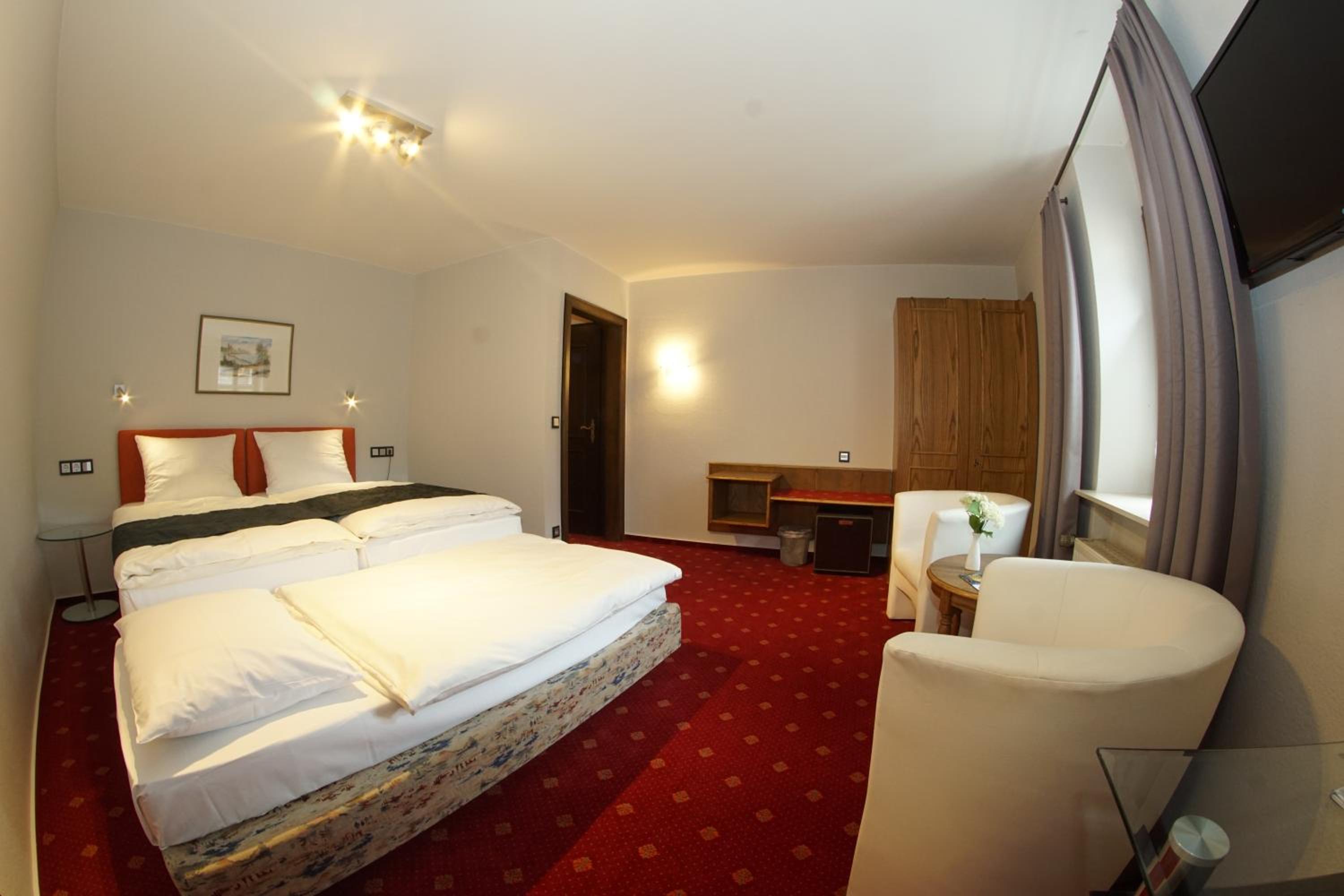 Triple Room photo 2