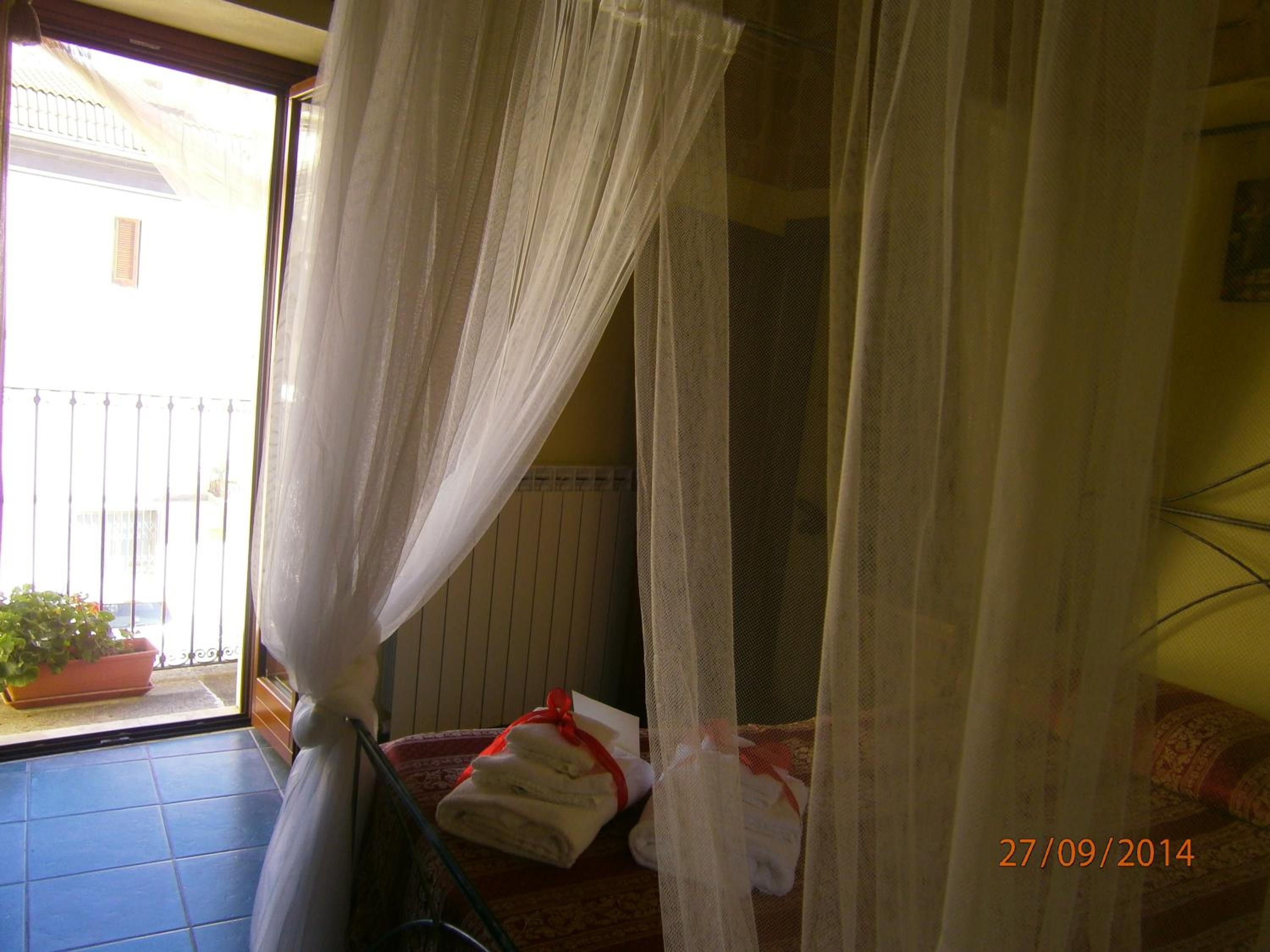 Double or Twin Room photo 3