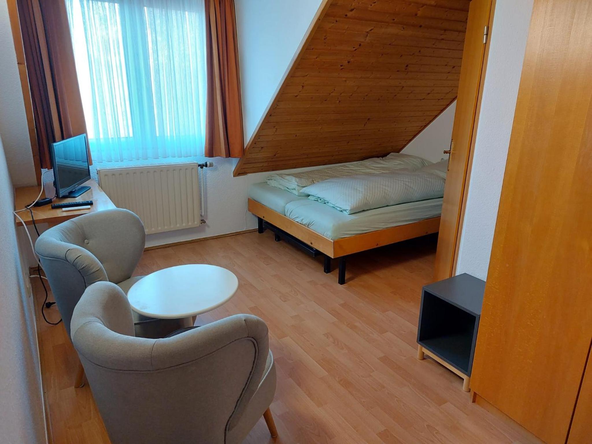 Small Double or Twin Room photo 1