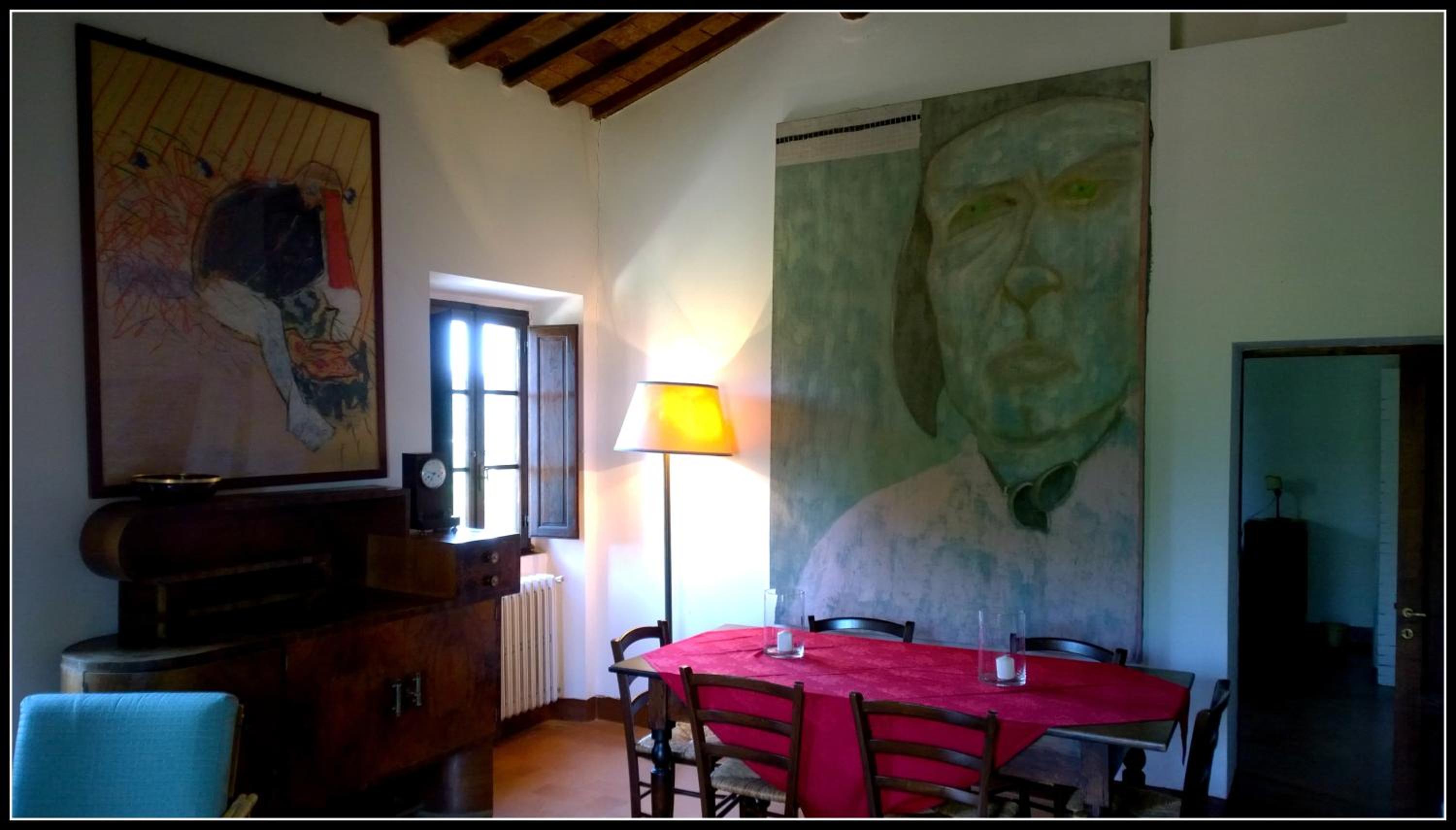 Three-Bedroom Apartment (Genoveffa)