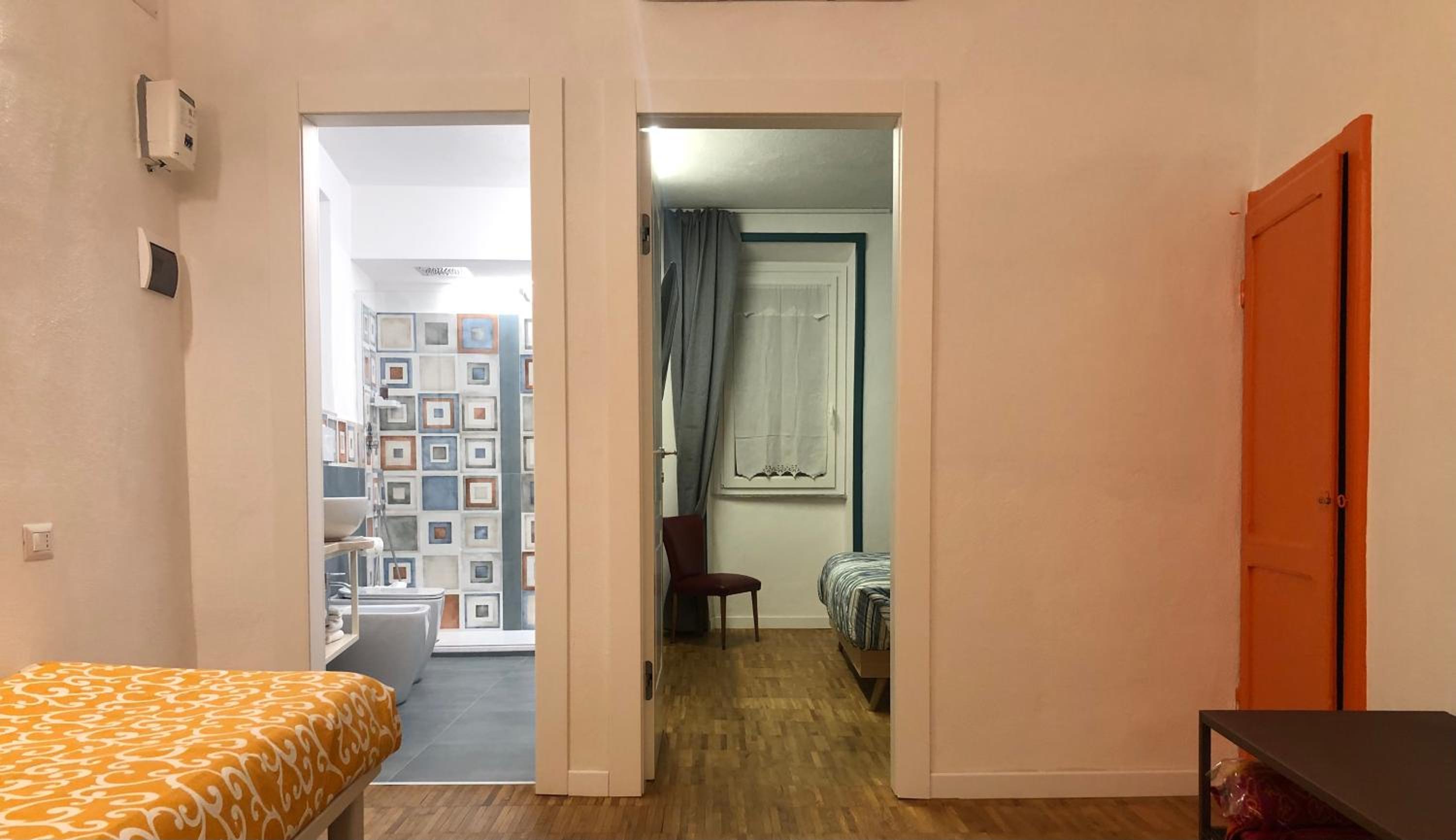 Superior King Room - Photo 23