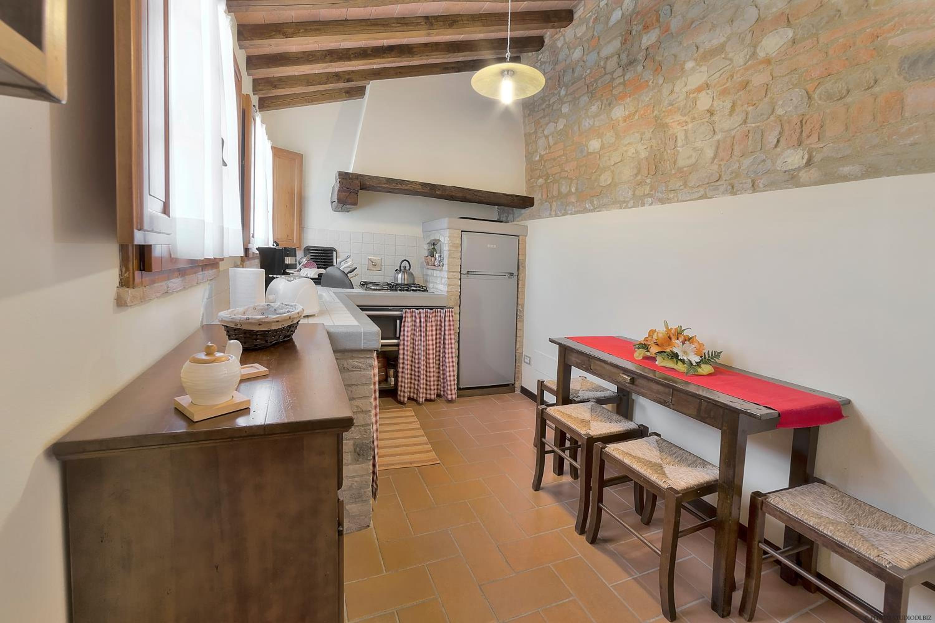 Two-Bedroom Apartment - Photo 19