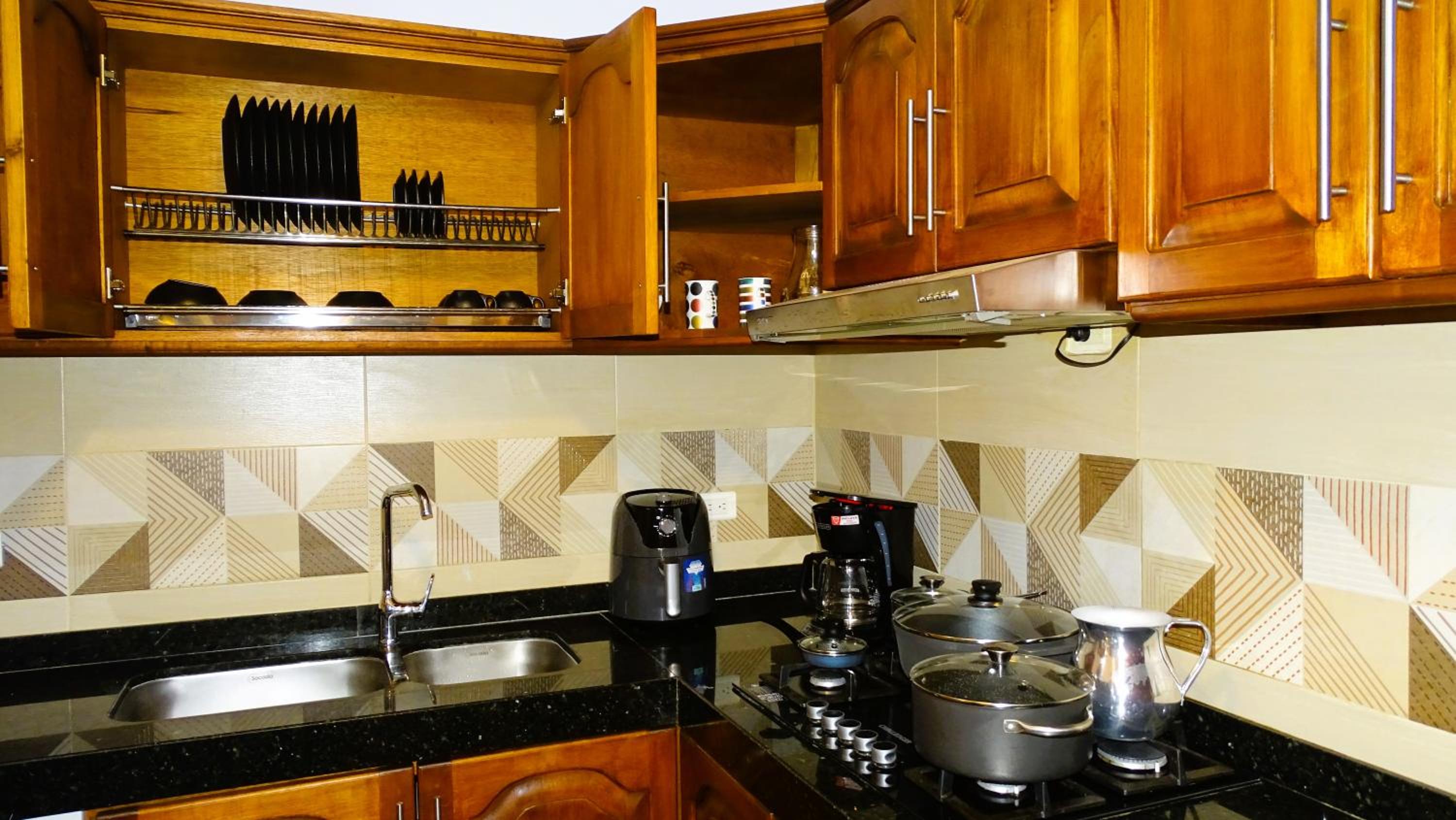Three-Bedroom House photo 2