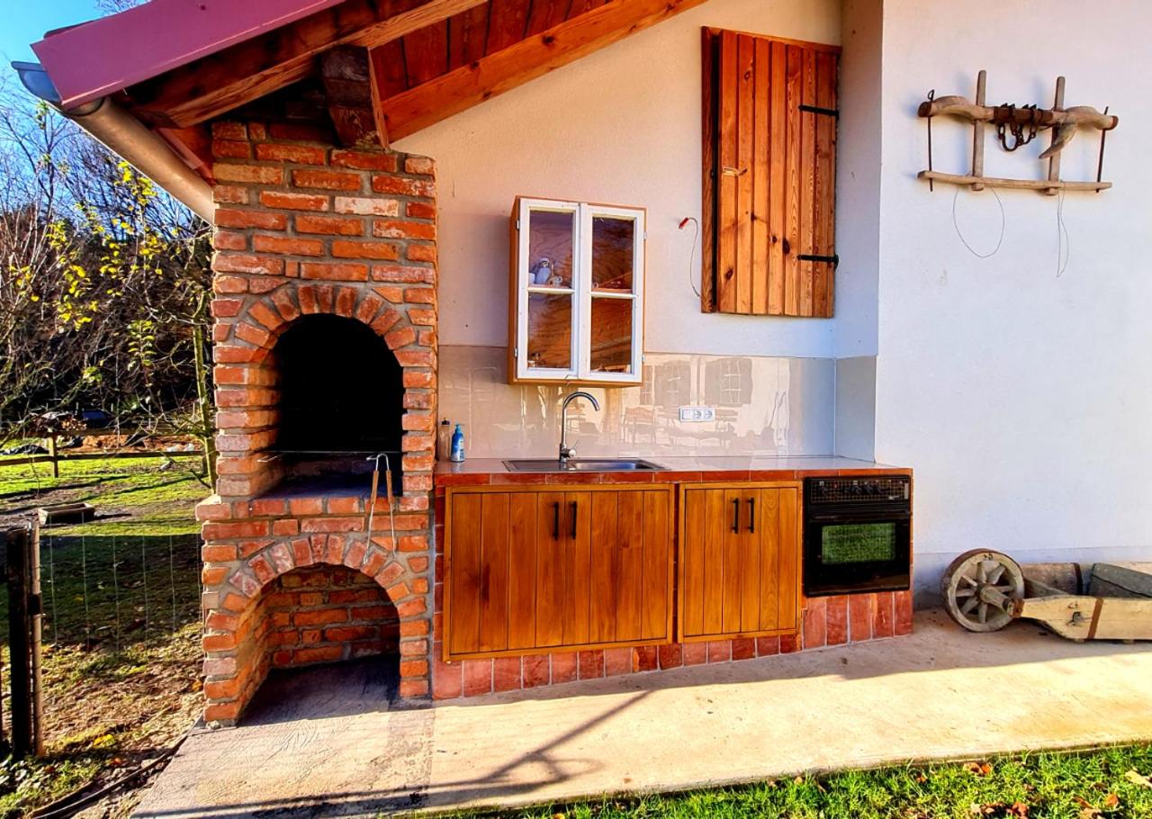 Two-Bedroom House - Photo 40