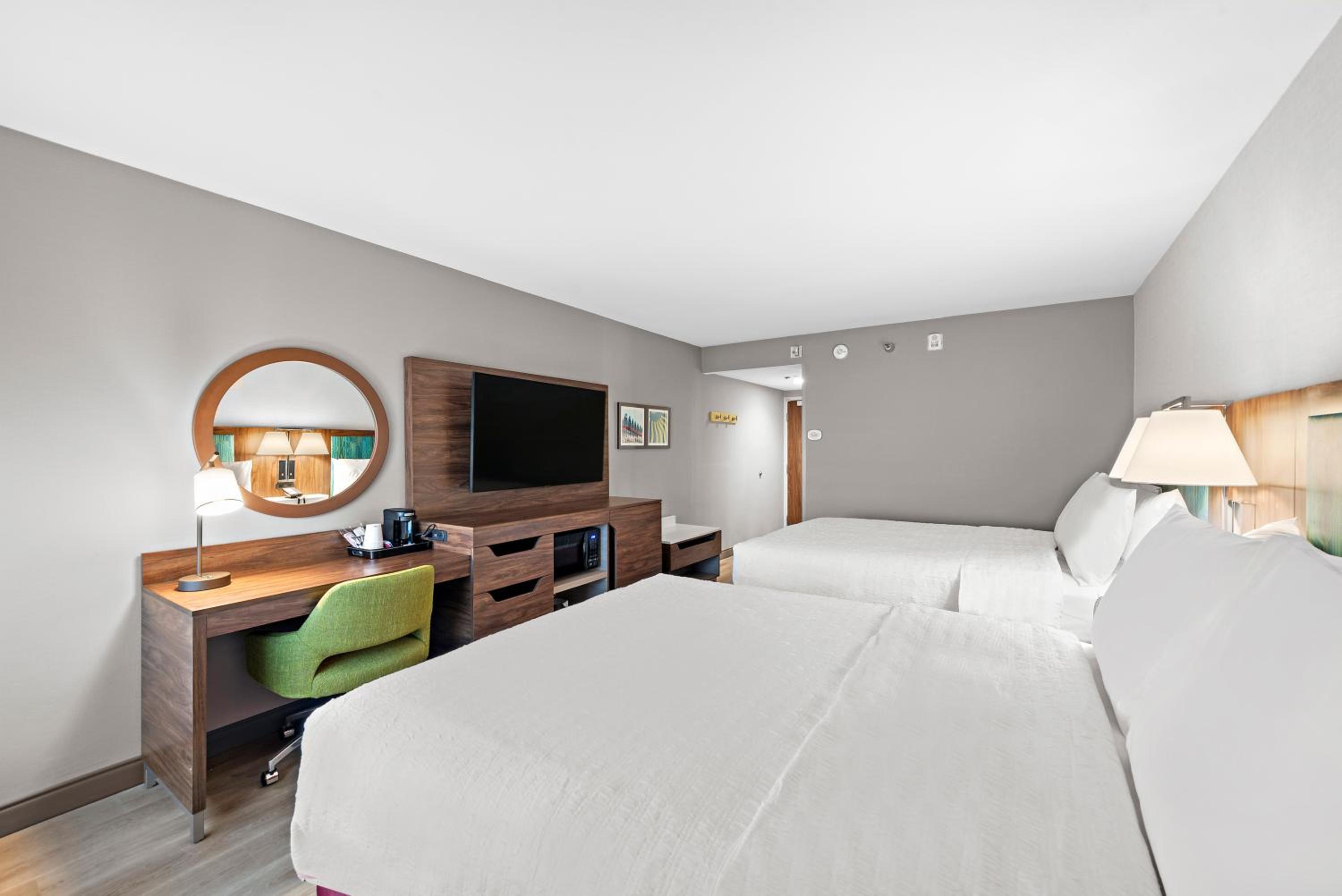 Queen Room with Two Queen Beds - Non-Smoking