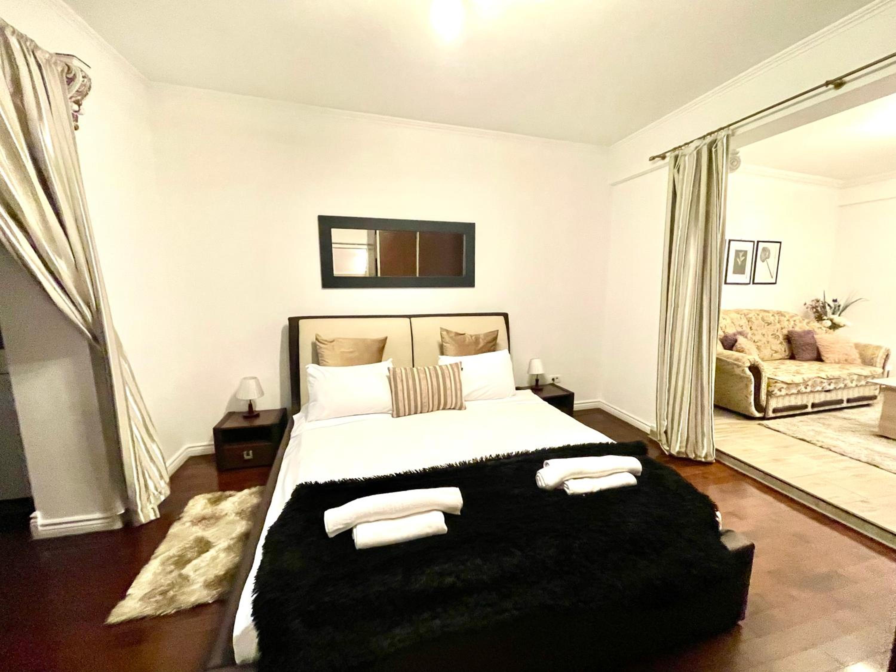One-Bedroom Apartment - Photo 23
