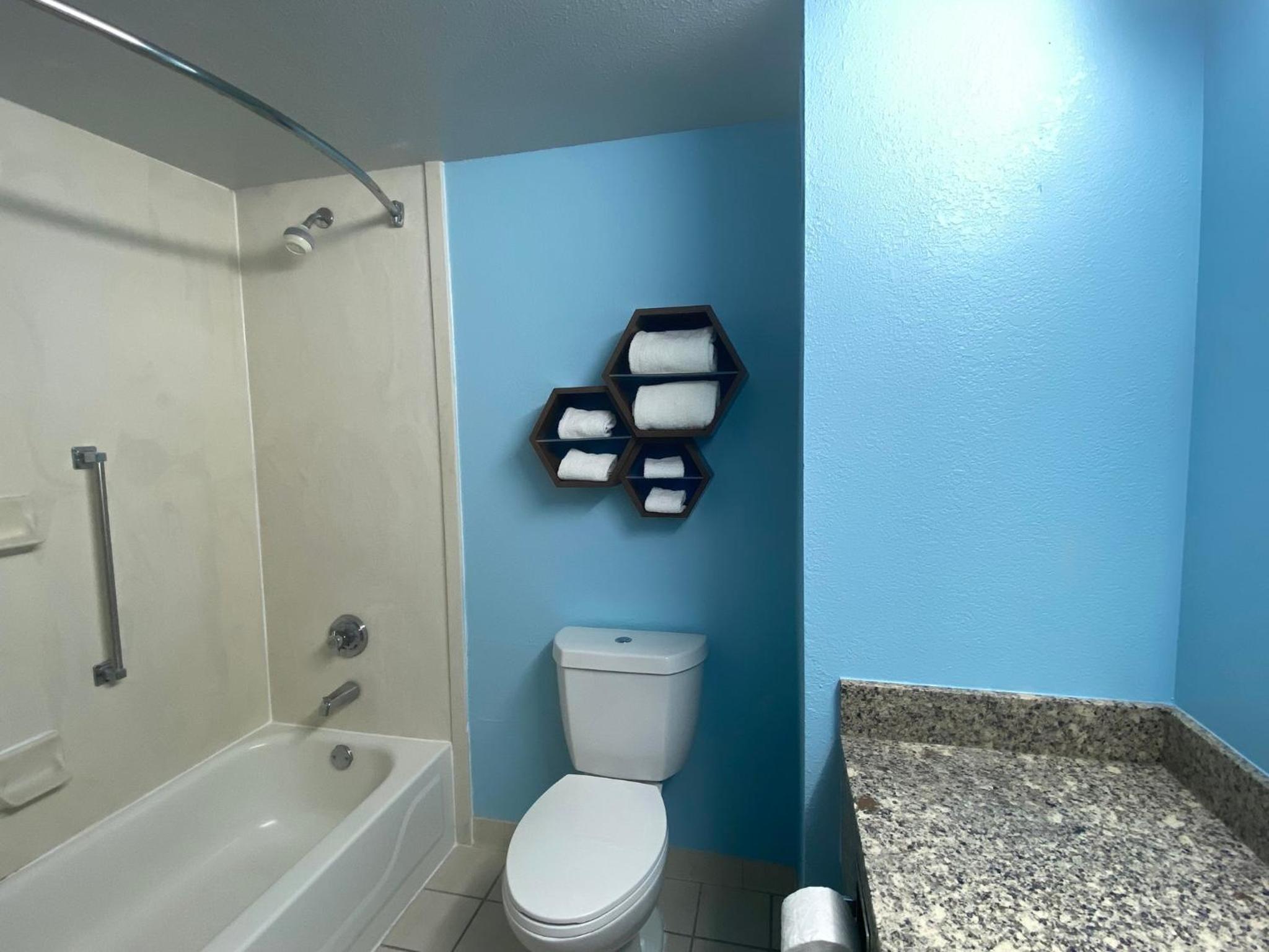 Studio King Room Non-Smoking - Photo 2