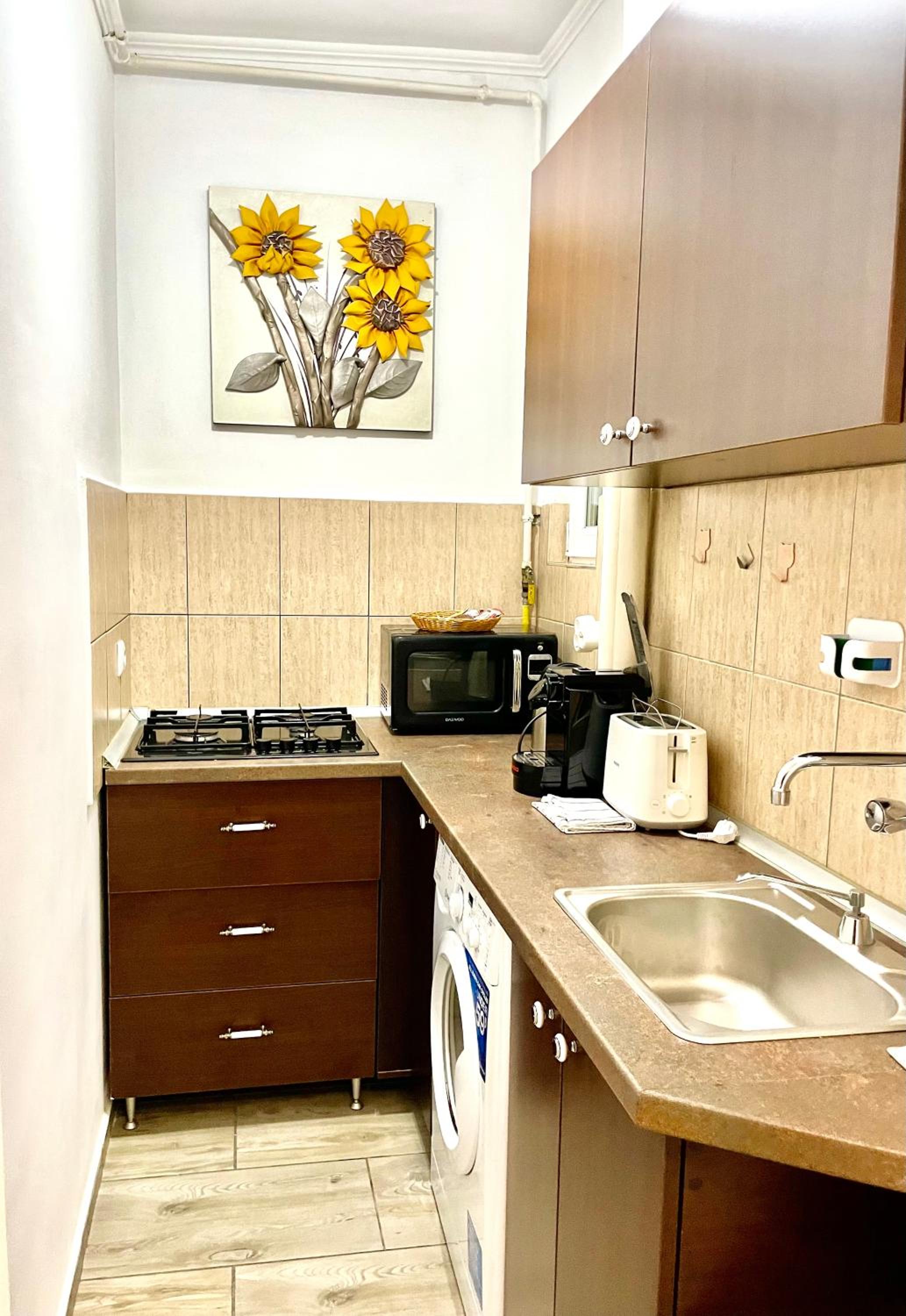 One-Bedroom Apartment - Photo 25