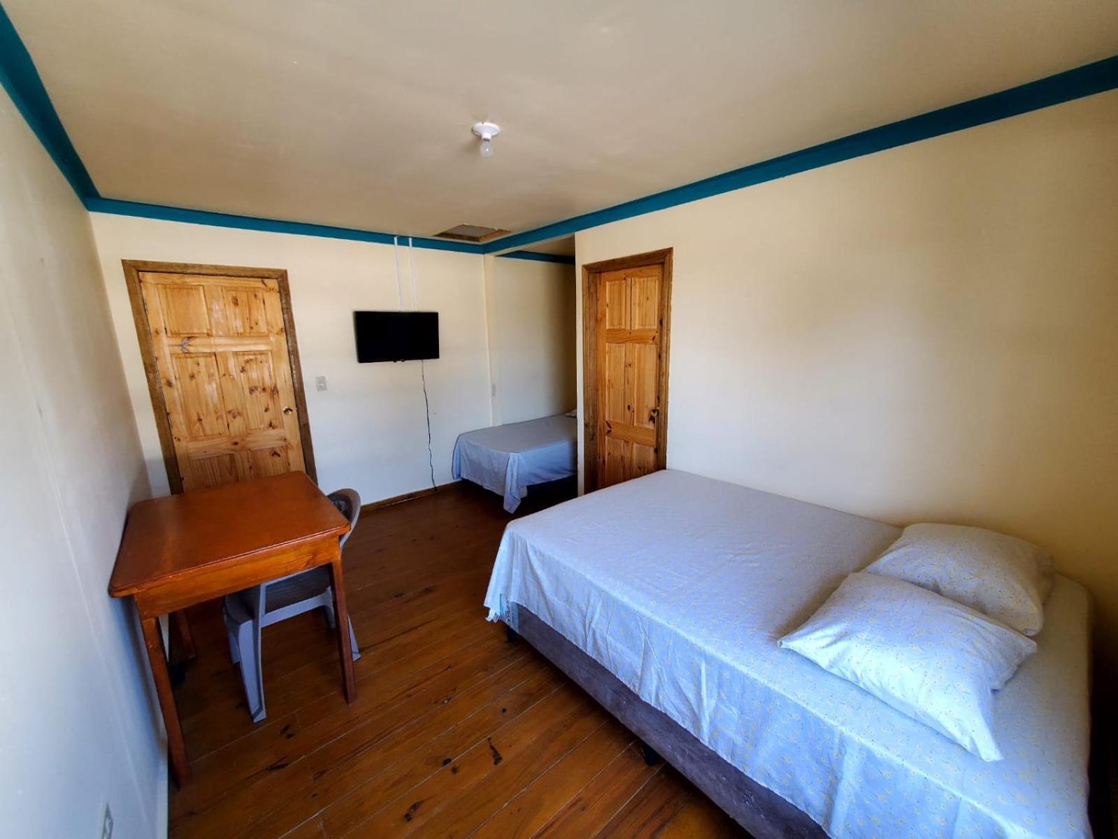 Standard Double or Twin Room photo 2
