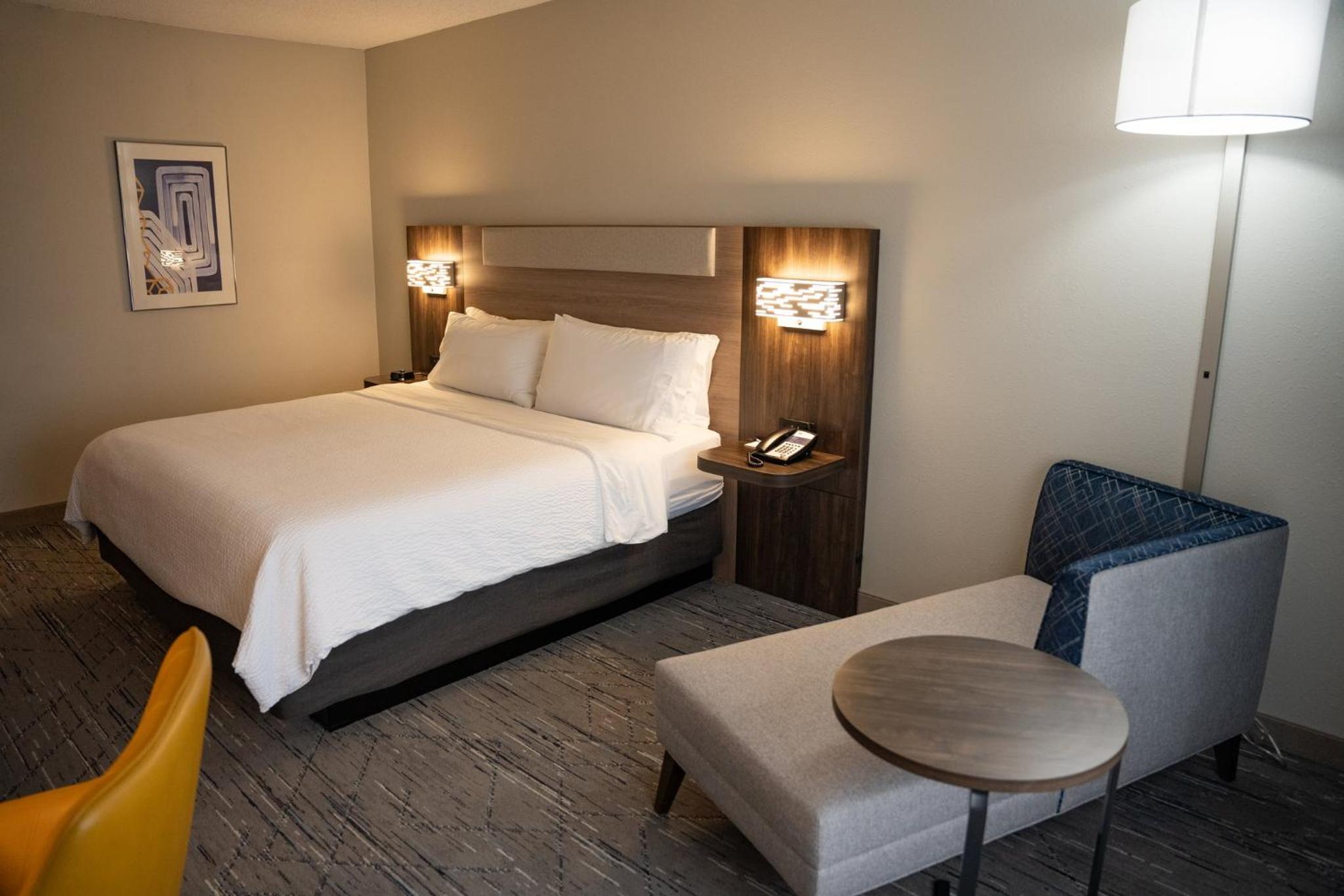 King Suite - Photo 1