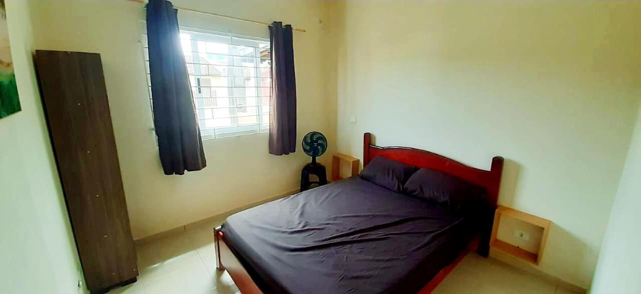 Two-Bedroom House photo 3