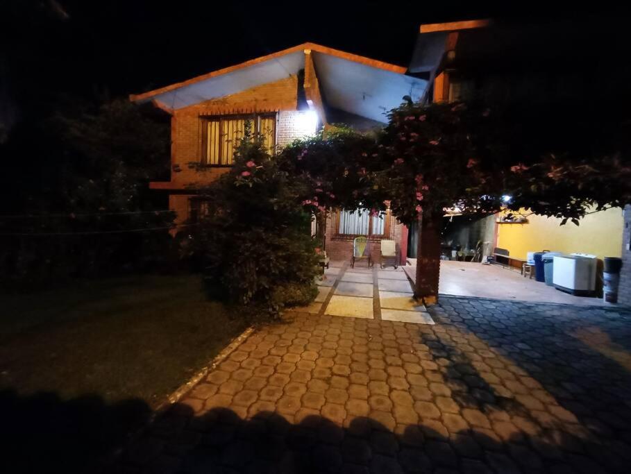 Four-Bedroom House photo 2