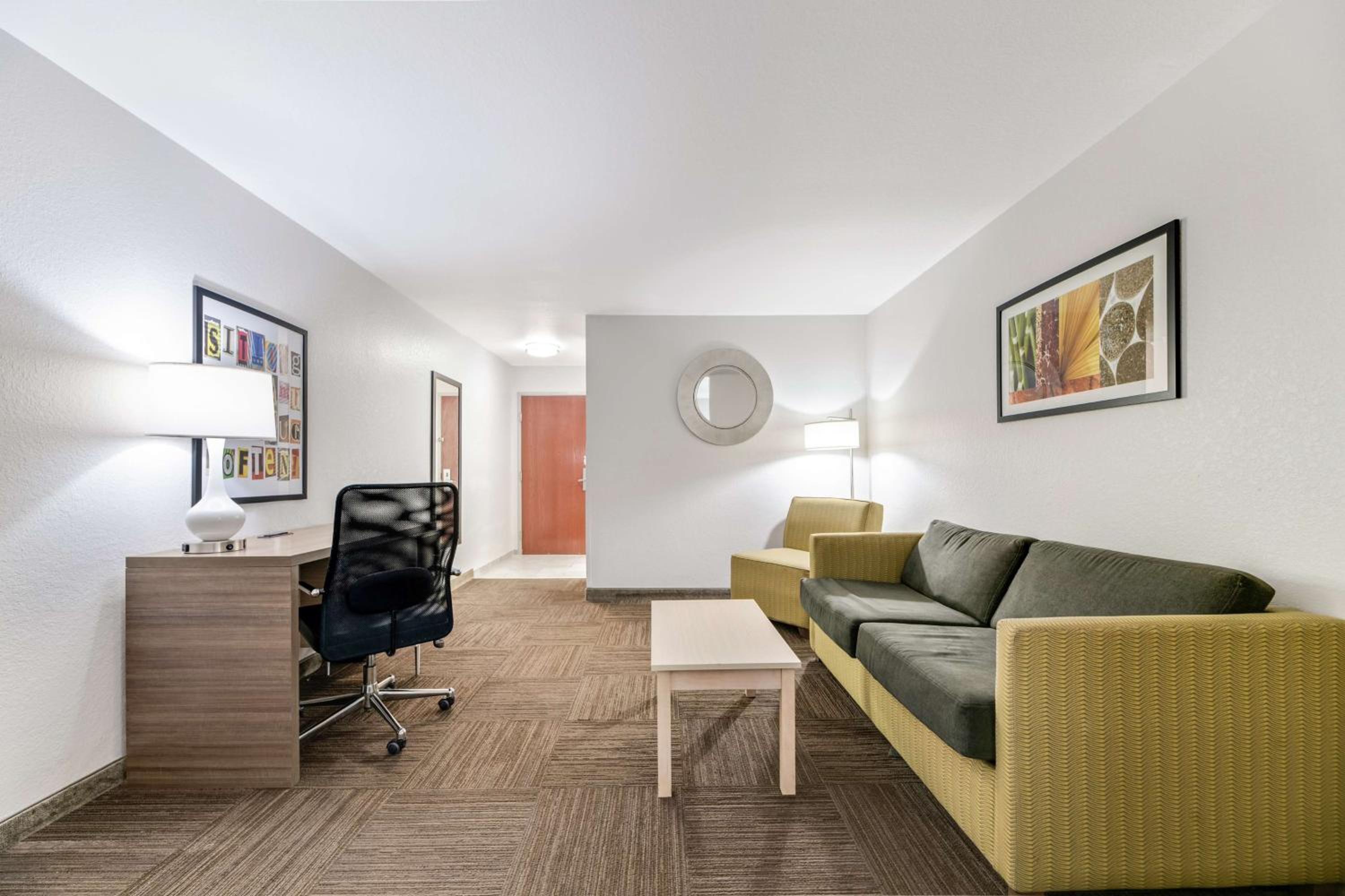 King Suite with Sofa Bed - Photo 2