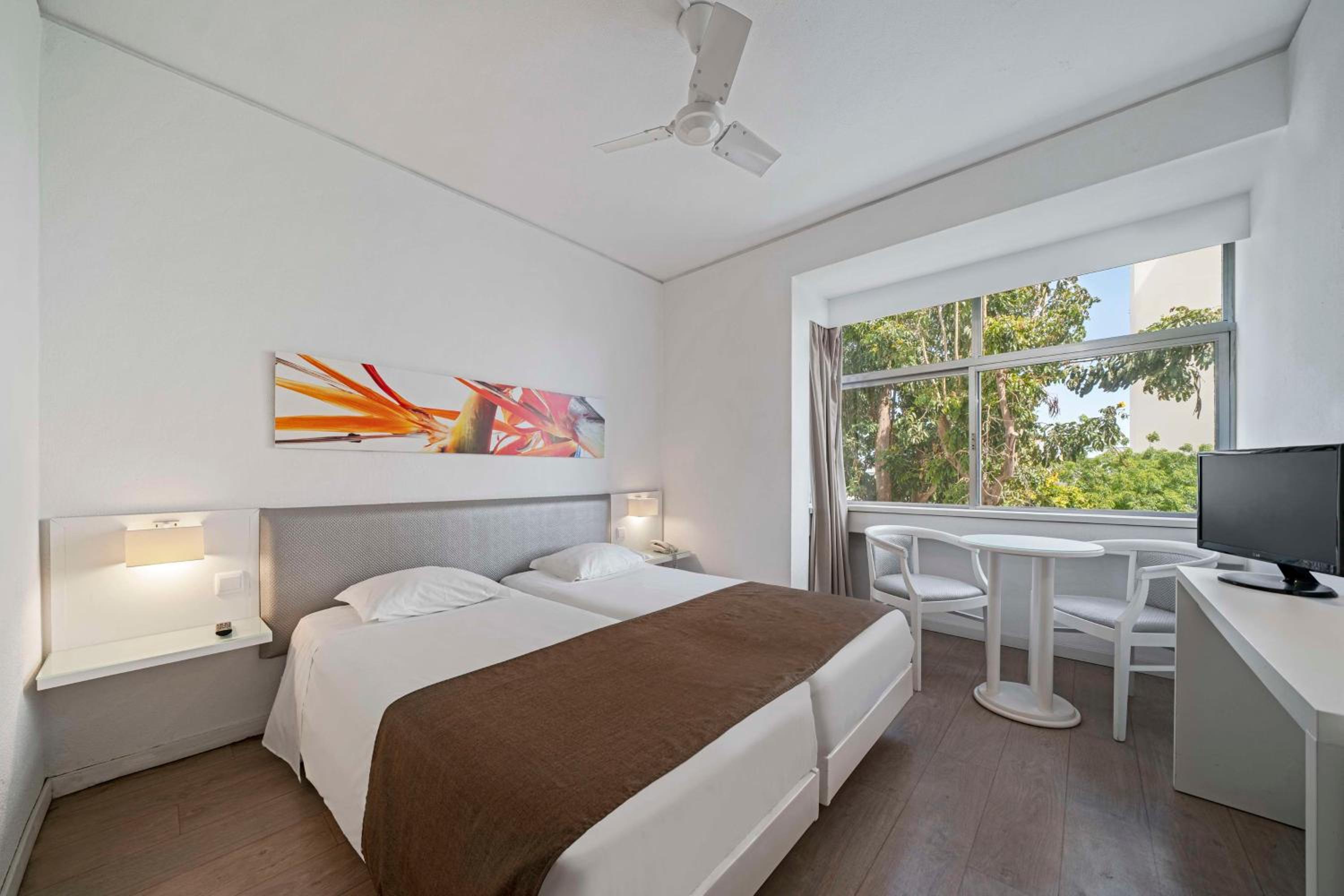 Double Room - Photo 4