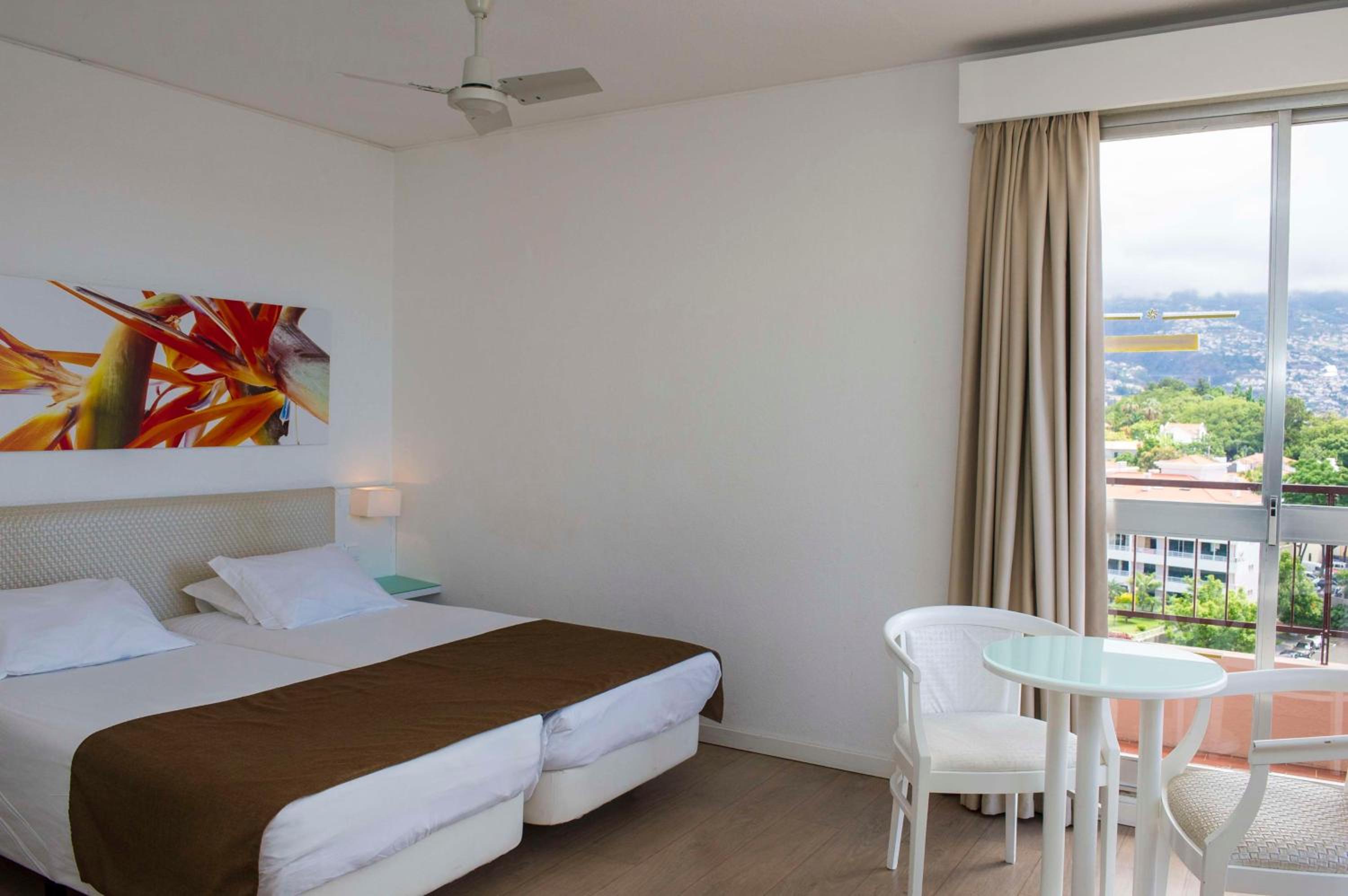 Double Room - Photo 9