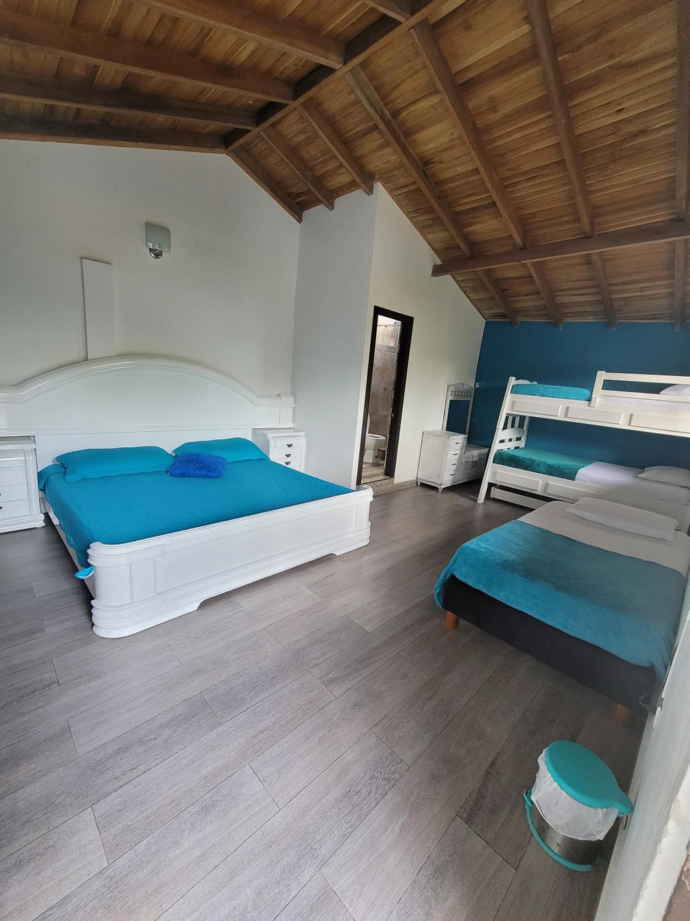 Superior King Suite photo 1