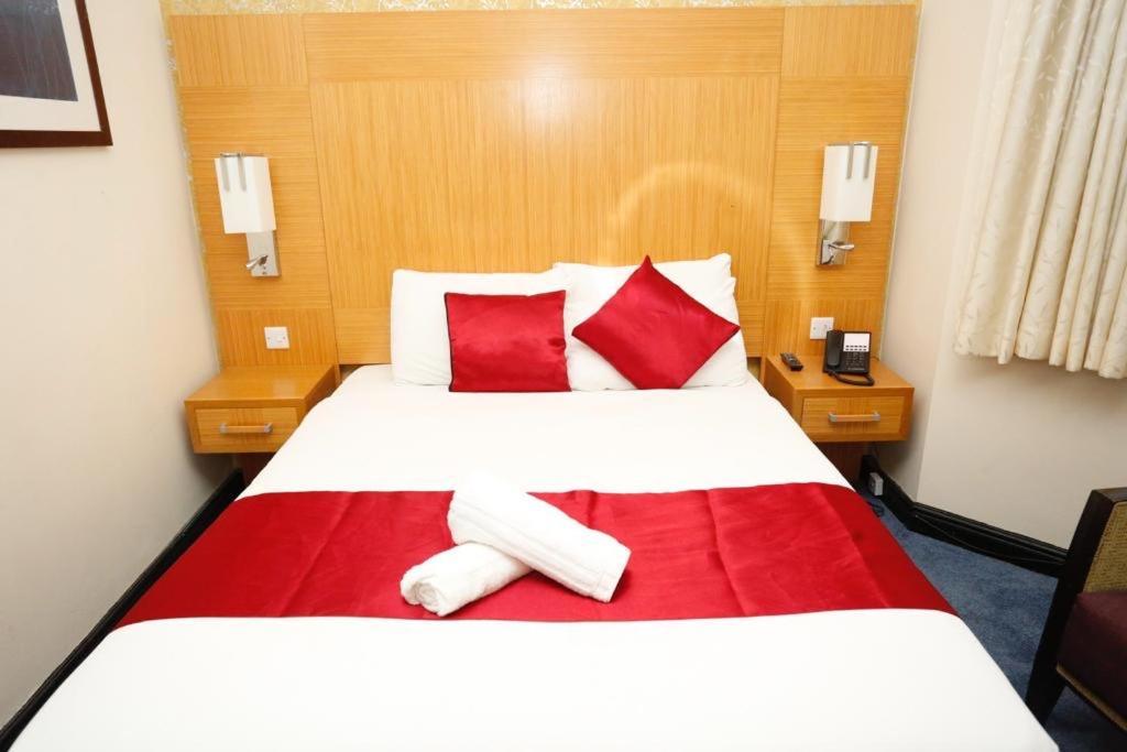 Economy Double En Suite photo 1