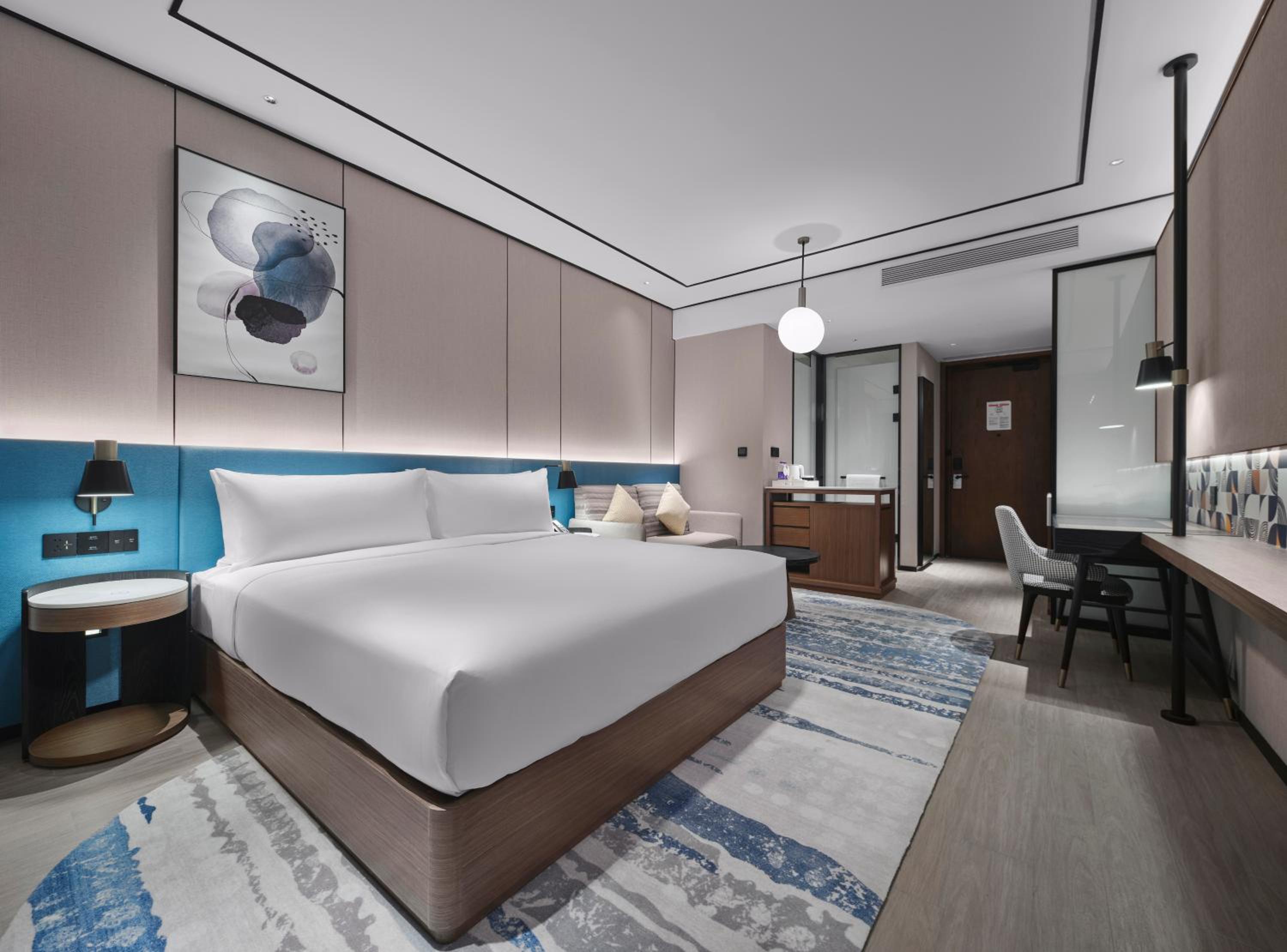 King Guest Room photo 2