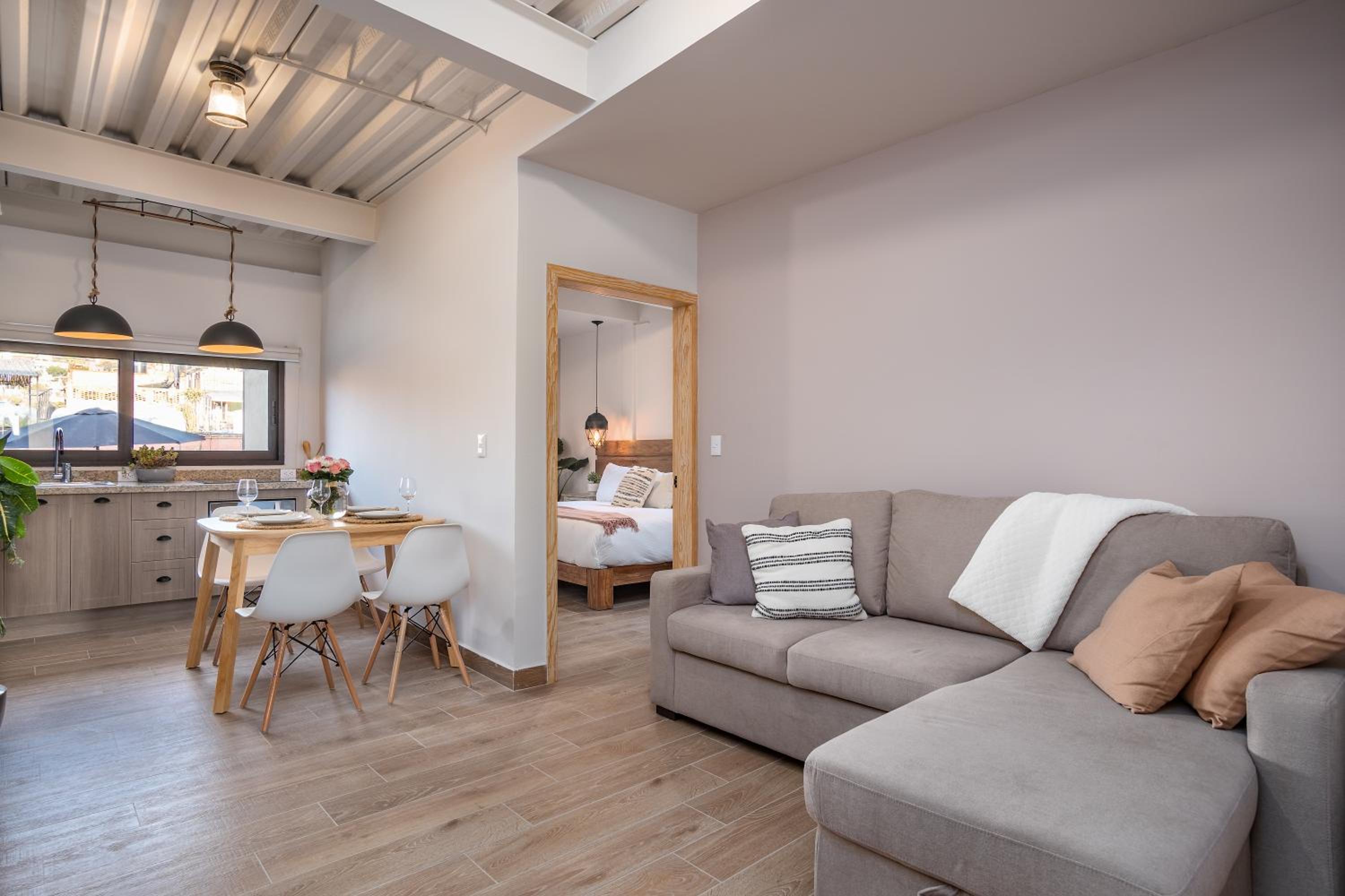 One-Bedroom Apartment