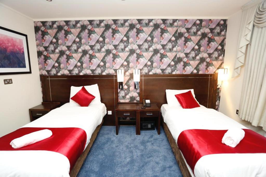 Twin Room en suite photo 1