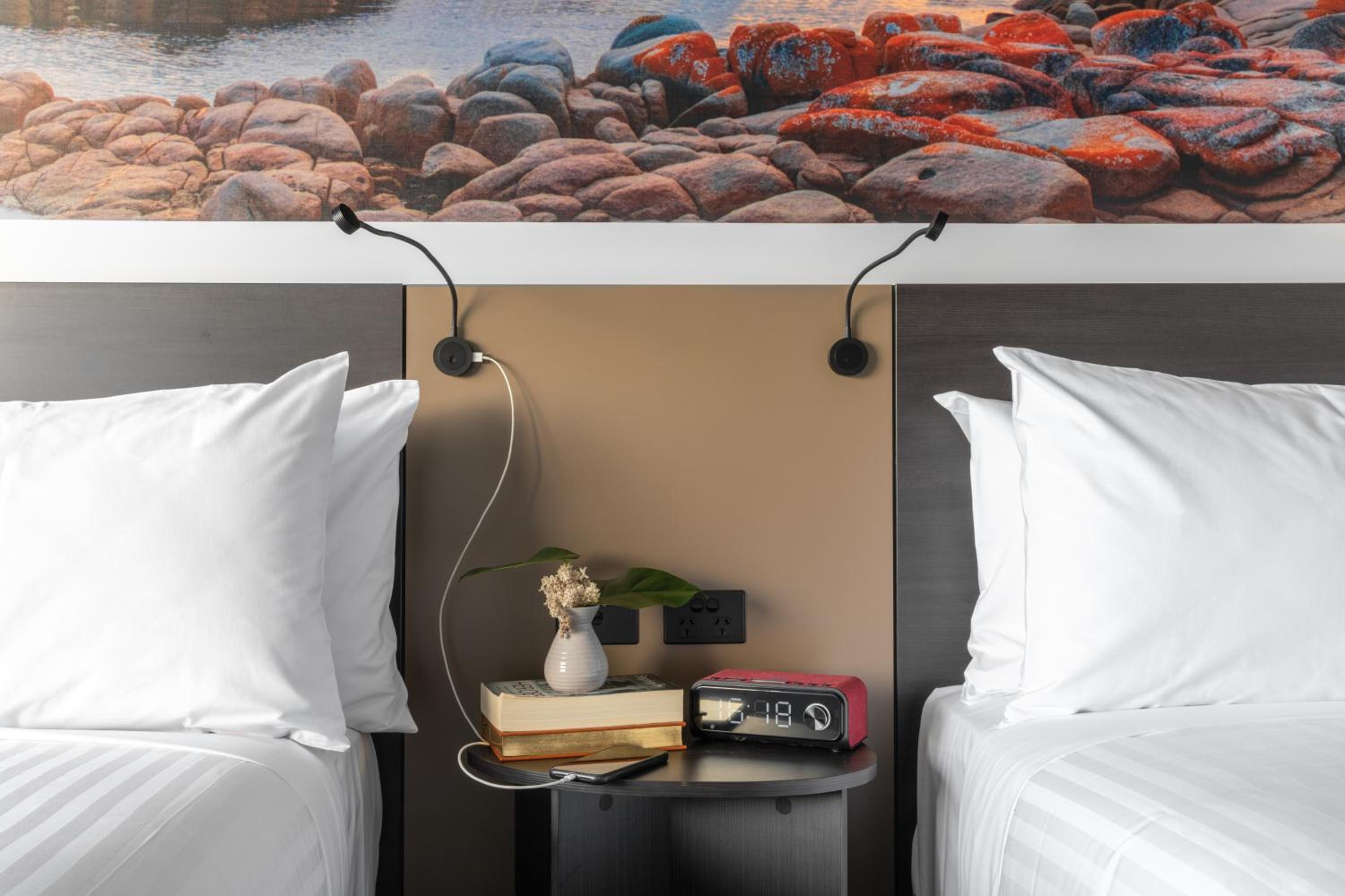 Superior Room with Two Queen Beds and Ocean view - Photo 2