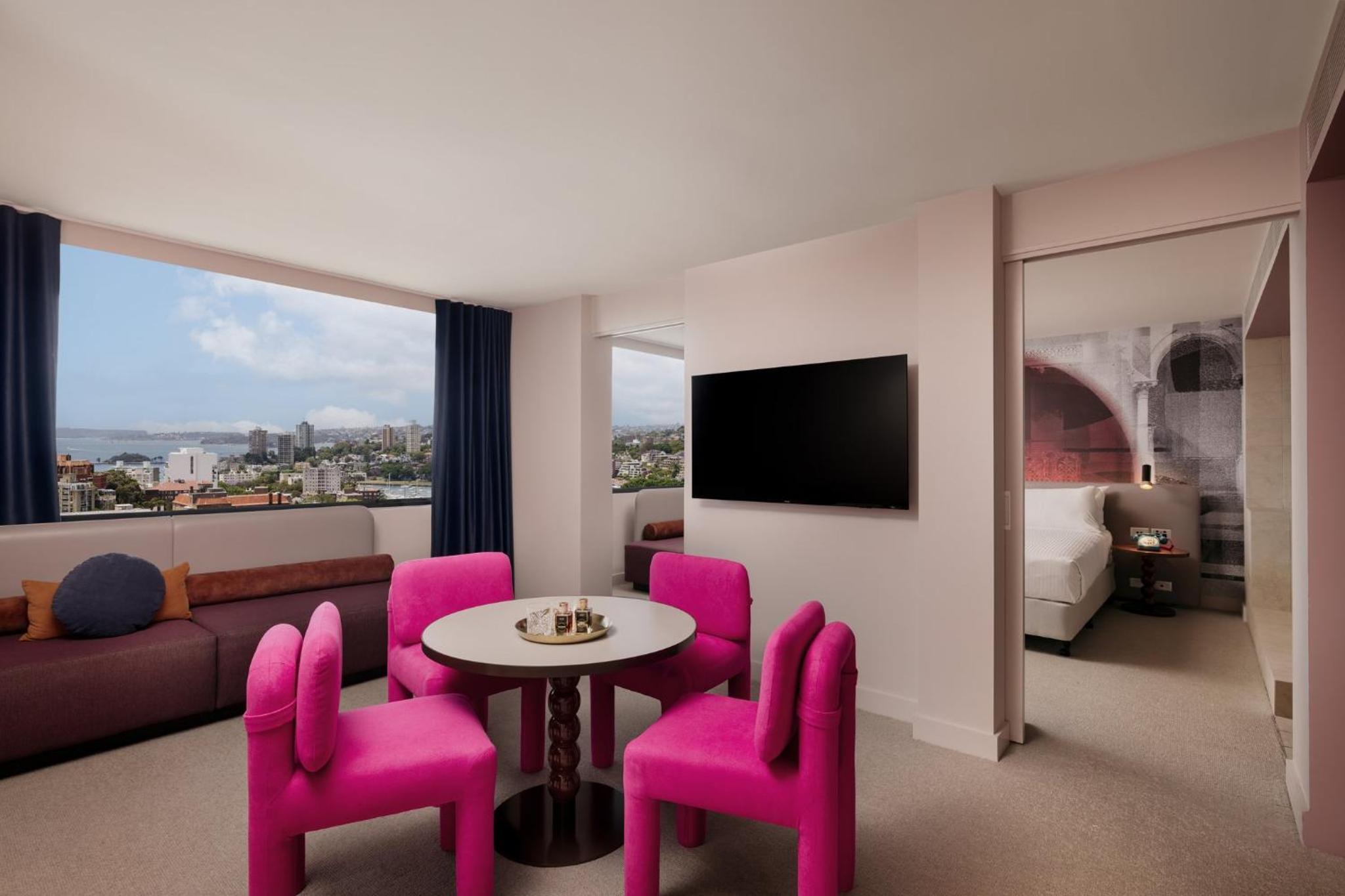 One-Bedroom Suite with Harbor View - High Floor